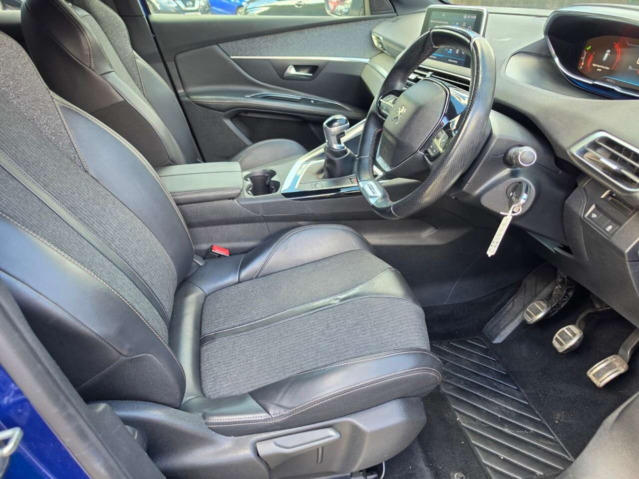 2018 PEUGEOT 3008 2018 PEUGEOT 3008