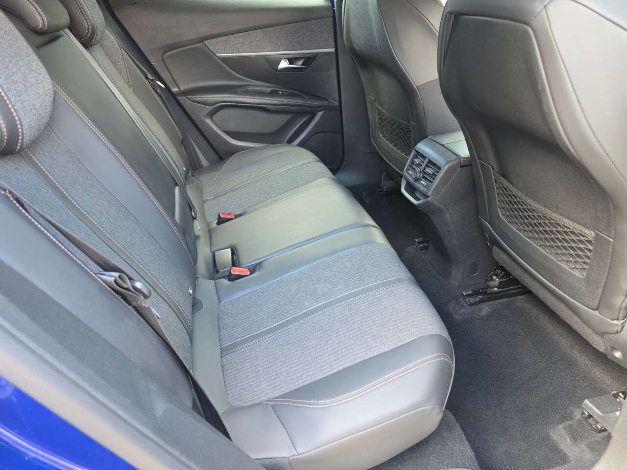 2018 PEUGEOT 3008 2018 PEUGEOT 3008