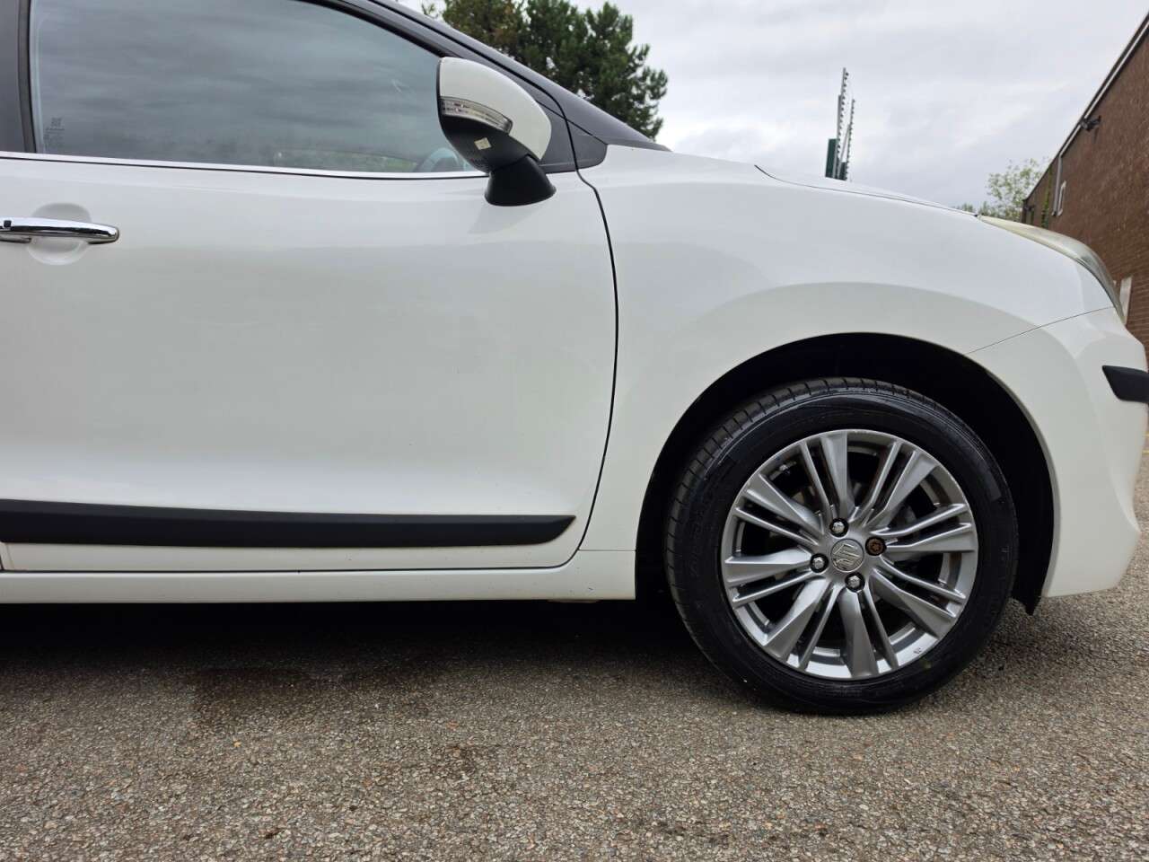 2017 SUZUKI BALENO 2017 SUZUKI BALENO