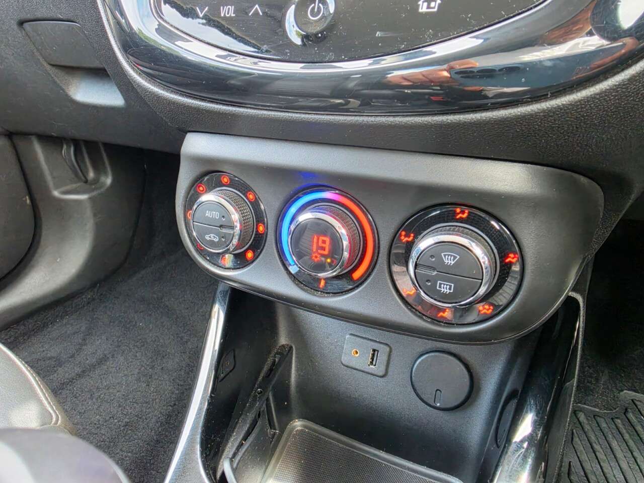 2015 VAUXHALL ADAM 2015 VAUXHALL ADAM