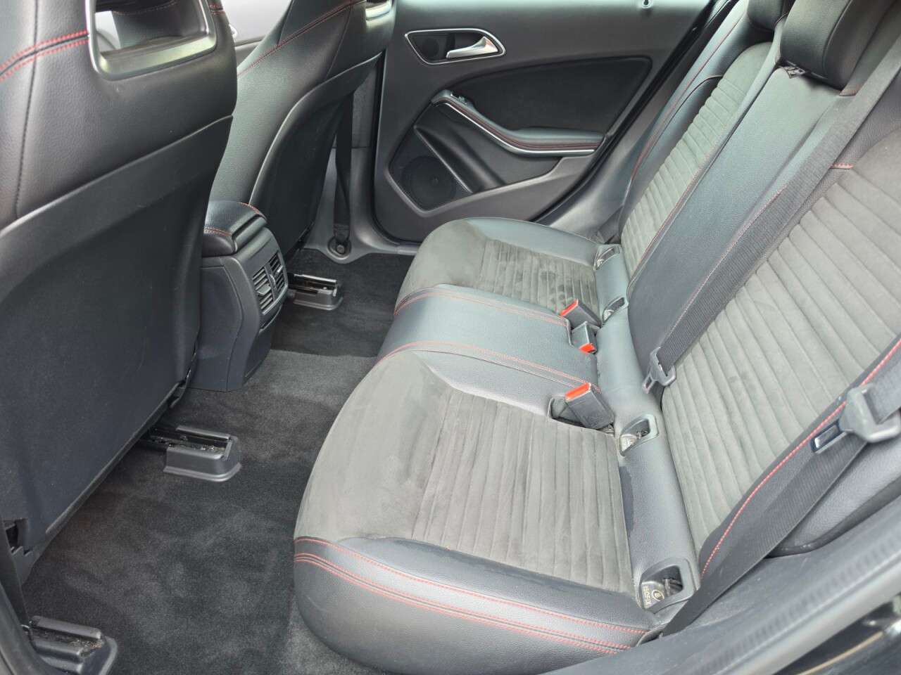 2018 MERCEDES-BENZ A CLASS 2018 MERCEDES-BENZ A CLASS