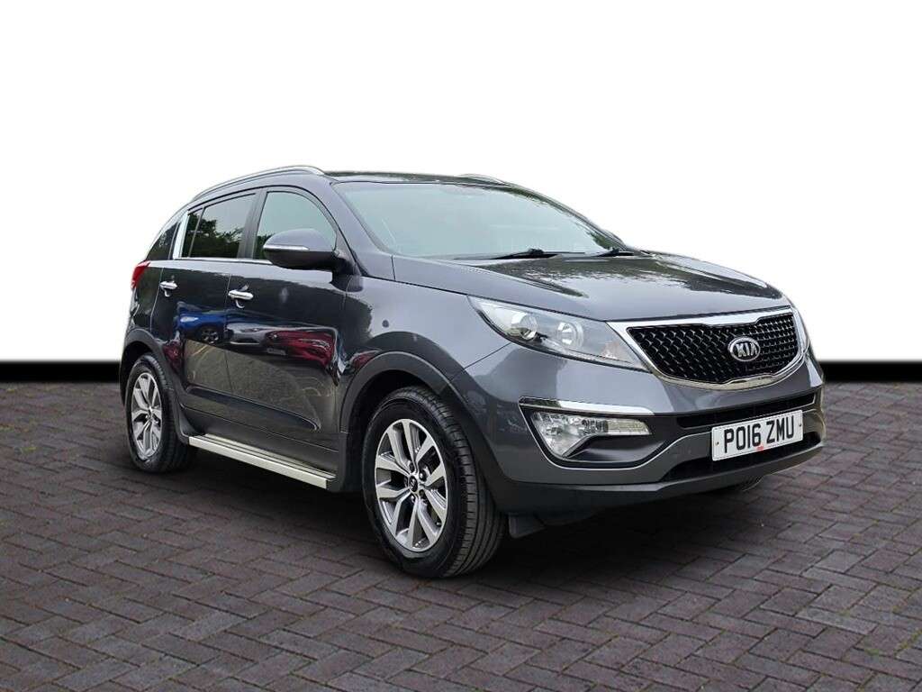 A 2016 KIA SPORTAGE 1.7 CRDi EcoDynamics Axis Edition SUV 5dr Diesel Manual 2WD Euro 6 (s/s) (1 A 2016 KIA SPORTAGE 1.7 CRDi EcoDynamics Axis Edition SUV 5dr Diesel Manual 2WD Euro 6 (s/s) (1