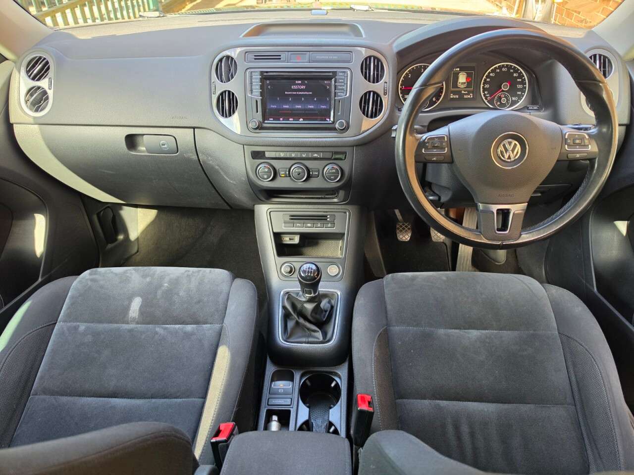 2016 VOLKSWAGEN TIGUAN 2016 VOLKSWAGEN TIGUAN