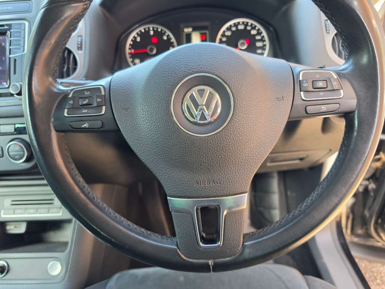 2016 VOLKSWAGEN TIGUAN 2016 VOLKSWAGEN TIGUAN