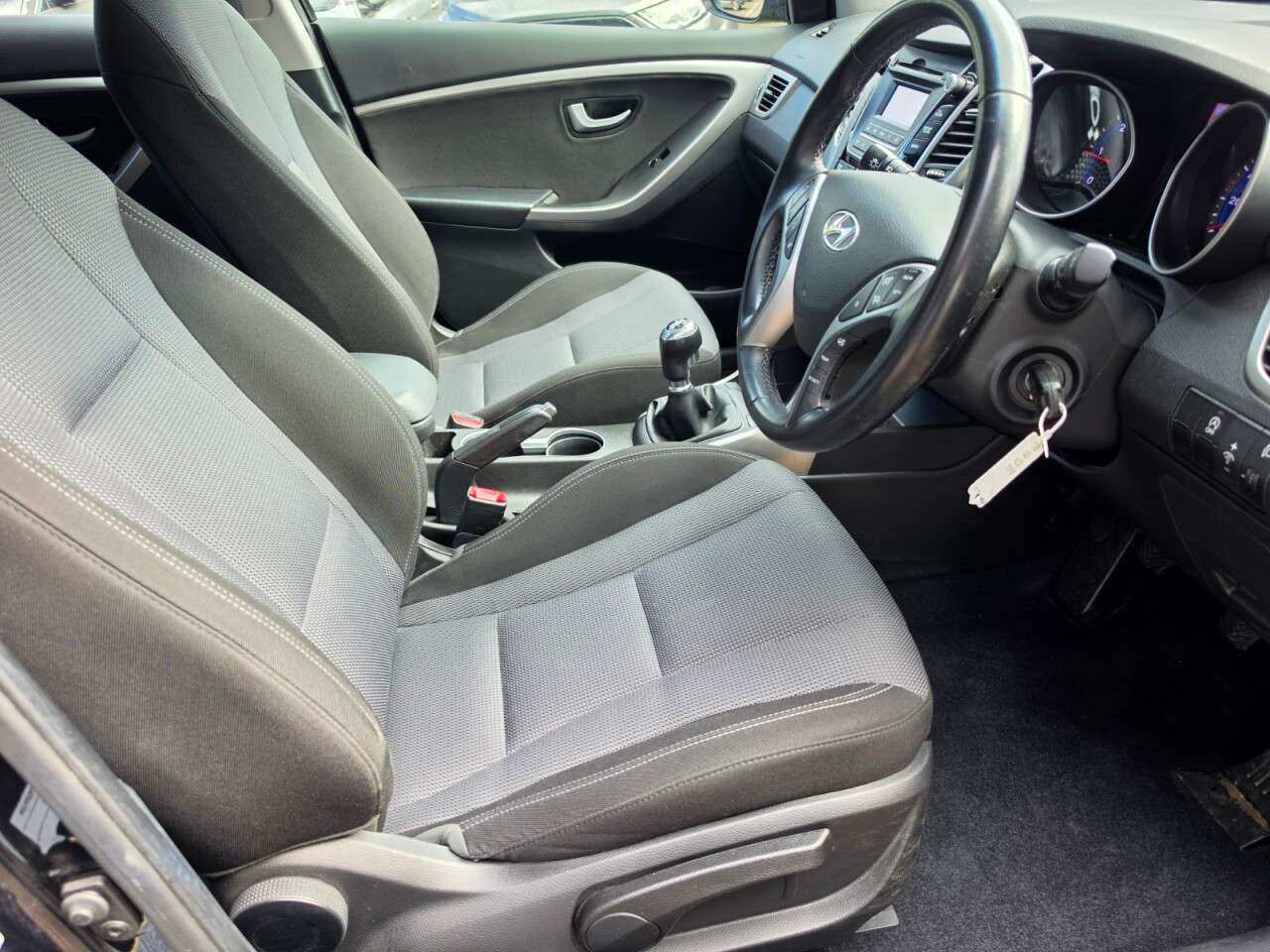 2016 HYUNDAI I30 2016 HYUNDAI I30