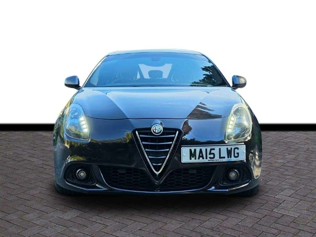 A 2015 ALFA ROMEO GIULIETTA 1750 TBi Quadrifoglio Verde Hatchback 5dr Petrol TCT Euro 6 (s/s) (240 bhp) A 2015 ALFA ROMEO GIULIETTA 1750 TBi Quadrifoglio Verde Hatchback 5dr Petrol TCT Euro 6 (s/s) (240 bhp)