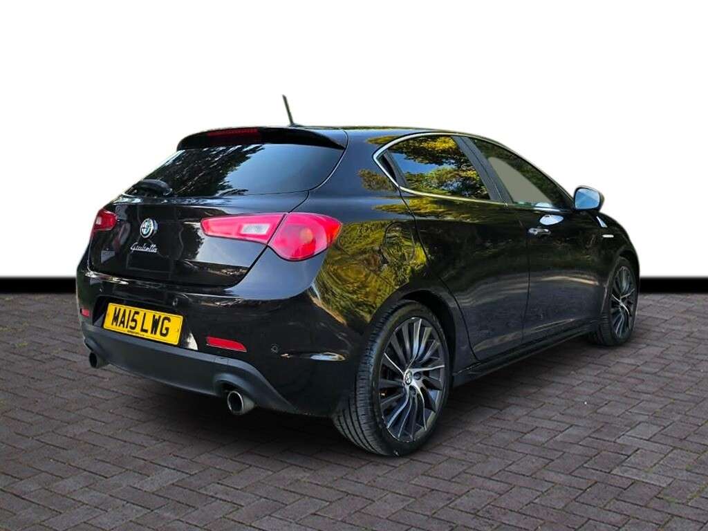 A 2015 ALFA ROMEO GIULIETTA 1750 TBi Quadrifoglio Verde Hatchback 5dr Petrol TCT Euro 6 (s/s) (240 bhp) A 2015 ALFA ROMEO GIULIETTA 1750 TBi Quadrifoglio Verde Hatchback 5dr Petrol TCT Euro 6 (s/s) (240 bhp)