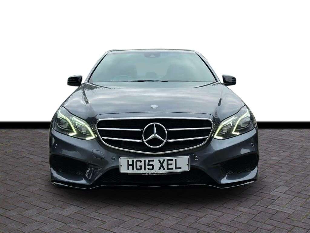 A 2015 MERCEDES-BENZ E CLASS 2.1 E250 CDI AMG Night Edition Saloon 4dr Diesel G-Tronic+ Euro 5 (s/s) (20 A 2015 MERCEDES-BENZ E CLASS 2.1 E250 CDI AMG Night Edition Saloon 4dr Diesel G-Tronic+ Euro 5 (s/s) (20