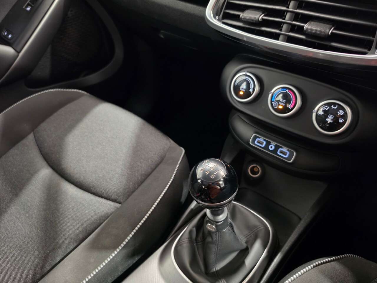 2019 FIAT 500X 2019 FIAT 500X