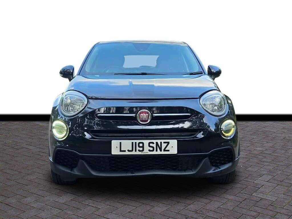 A 2019 FIAT 500X 1.0 FireFly Turbo Urban SUV 5dr Petrol Manual Euro 6 (s/s) (120 bhp) 6 mont A 2019 FIAT 500X 1.0 FireFly Turbo Urban SUV 5dr Petrol Manual Euro 6 (s/s) (120 bhp) 6 mont