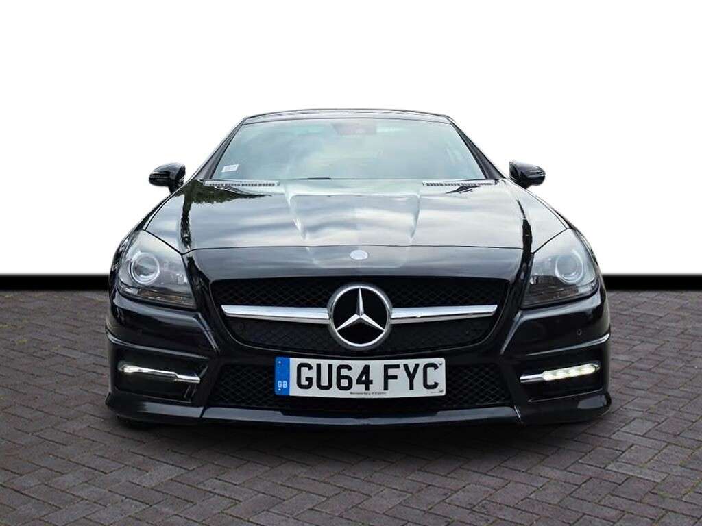 A 2014 MERCEDES-BENZ SLK 2.1 SLK250 CDI AMG Sport Convertible 2dr Diesel G-Tronic+ Euro 5 (s/s) (204 A 2014 MERCEDES-BENZ SLK 2.1 SLK250 CDI AMG Sport Convertible 2dr Diesel G-Tronic+ Euro 5 (s/s) (204