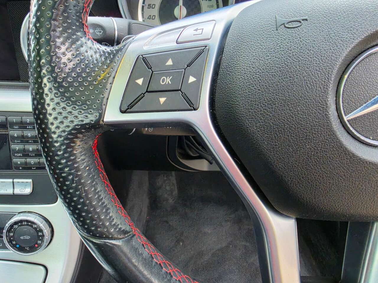 2014 MERCEDES-BENZ SLK 2014 MERCEDES-BENZ SLK