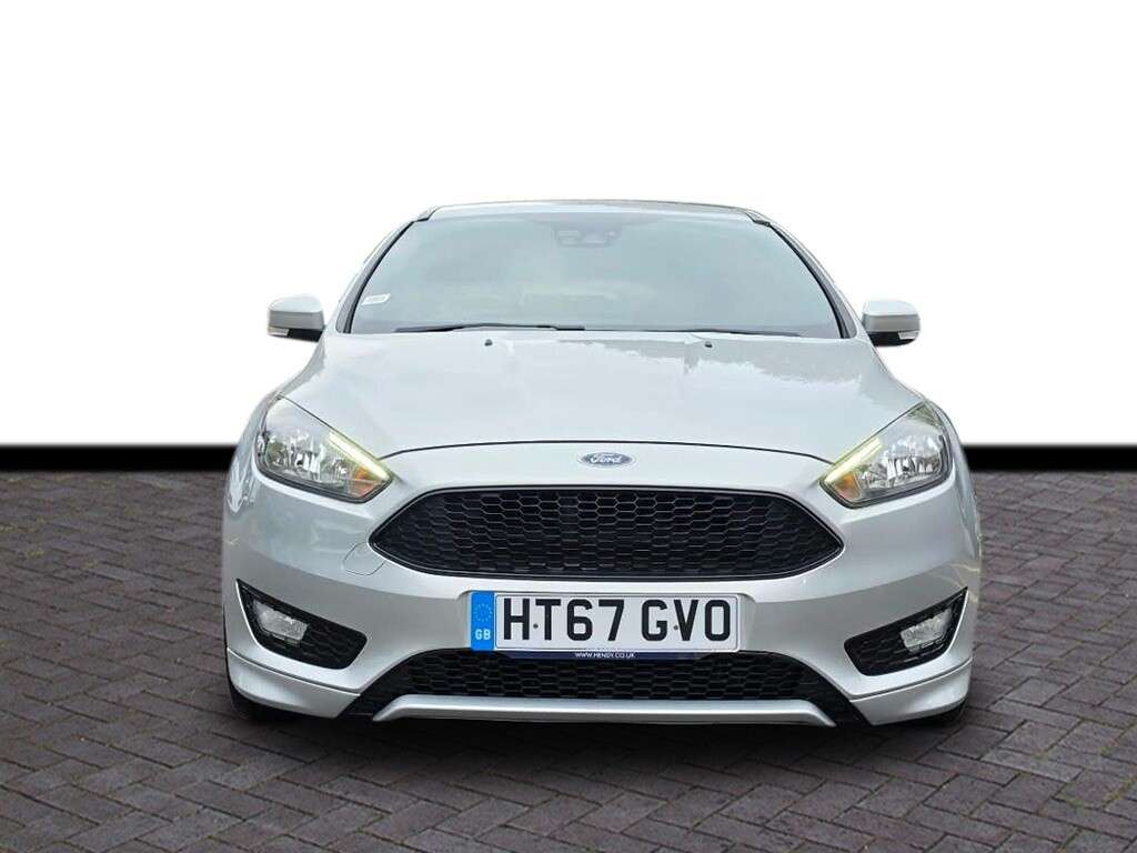 A 2018 FORD FOCUS 1.5T EcoBoost ST-Line Hatchback 5dr Petrol Manual Euro 6 (s/s) (150 ps) 6 m A 2018 FORD FOCUS 1.5T EcoBoost ST-Line Hatchback 5dr Petrol Manual Euro 6 (s/s) (150 ps) 6 m
