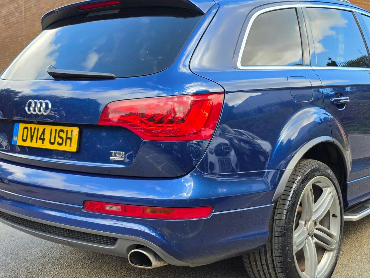 2014 AUDI Q7 2014 AUDI Q7
