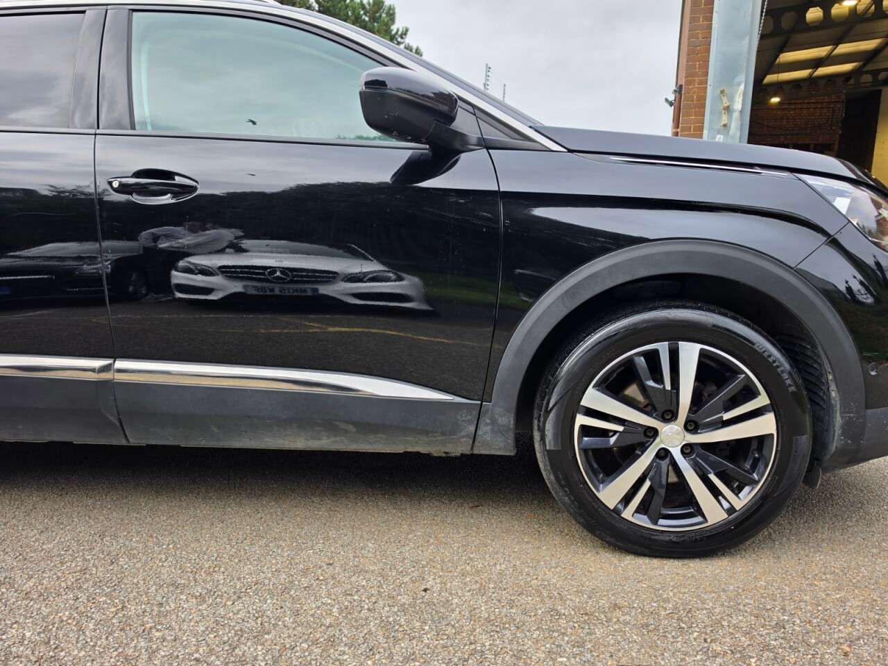 2019 PEUGEOT 5008 2019 PEUGEOT 5008
