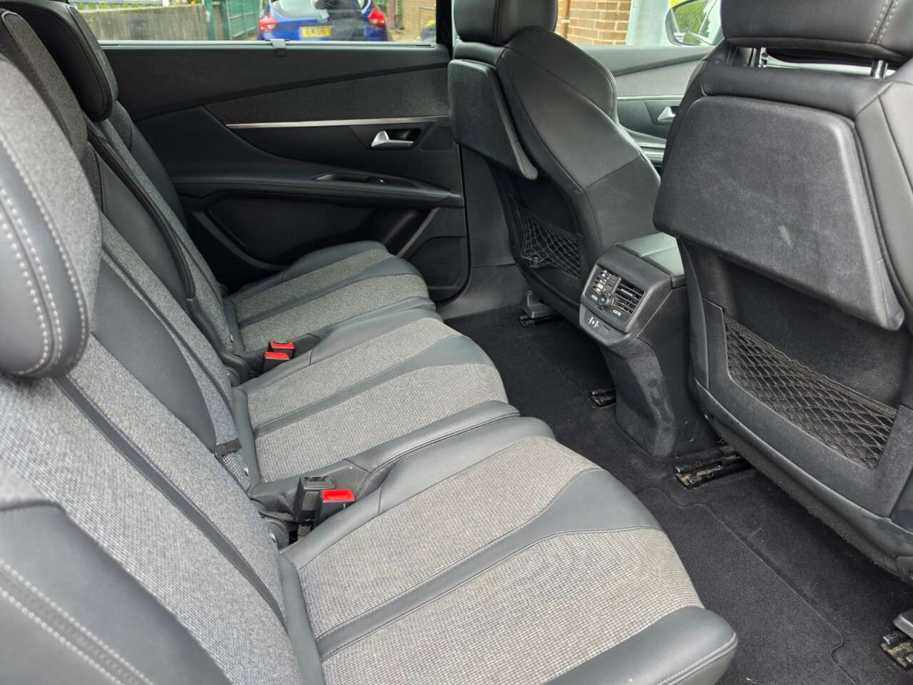 2019 PEUGEOT 5008 2019 PEUGEOT 5008