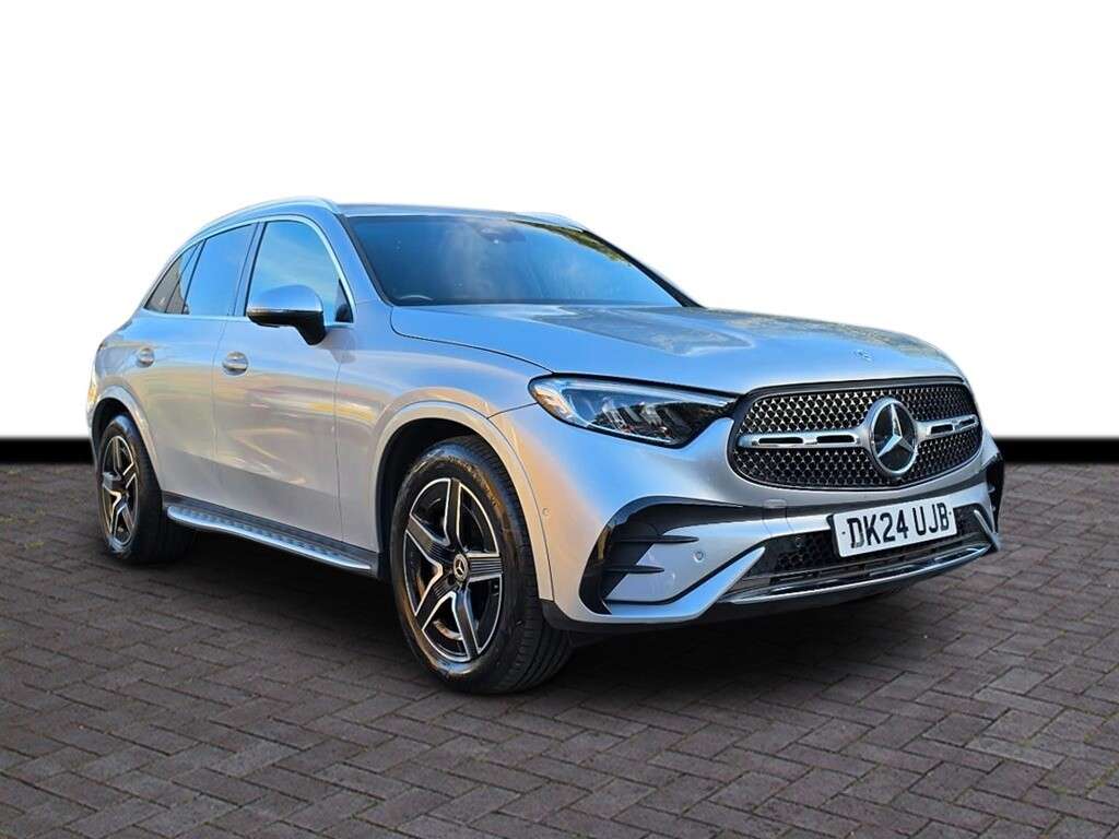 A 2024 MERCEDES-BENZ GLC 2.0 GLC220dh MHEV AMG Line SUV 5dr Diesel Hybrid G-Tronic+ 4MATIC Euro 6 (s A 2024 MERCEDES-BENZ GLC 2.0 GLC220dh MHEV AMG Line SUV 5dr Diesel Hybrid G-Tronic+ 4MATIC Euro 6 (s