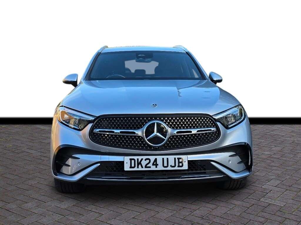 A 2024 MERCEDES-BENZ GLC 2.0 GLC220dh MHEV AMG Line SUV 5dr Diesel Hybrid G-Tronic+ 4MATIC Euro 6 (s A 2024 MERCEDES-BENZ GLC 2.0 GLC220dh MHEV AMG Line SUV 5dr Diesel Hybrid G-Tronic+ 4MATIC Euro 6 (s