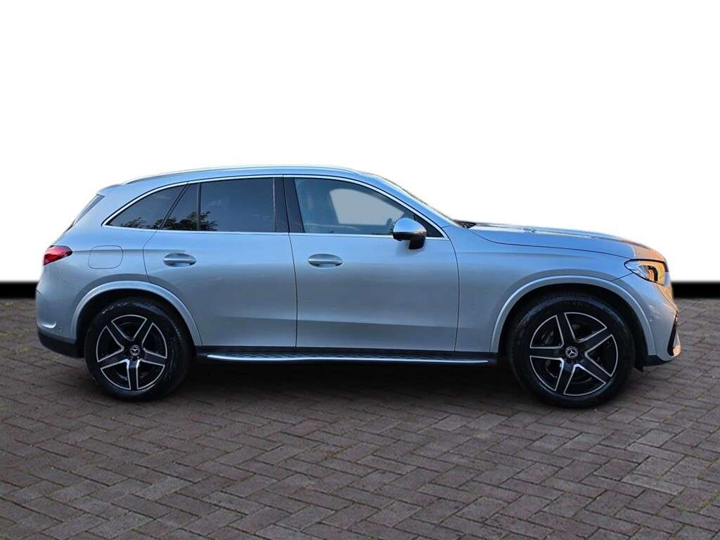 A 2024 MERCEDES-BENZ GLC 2.0 GLC220dh MHEV AMG Line SUV 5dr Diesel Hybrid G-Tronic+ 4MATIC Euro 6 (s A 2024 MERCEDES-BENZ GLC 2.0 GLC220dh MHEV AMG Line SUV 5dr Diesel Hybrid G-Tronic+ 4MATIC Euro 6 (s