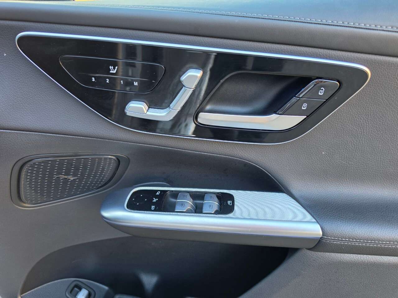 2024 MERCEDES-BENZ GLC 2024 MERCEDES-BENZ GLC