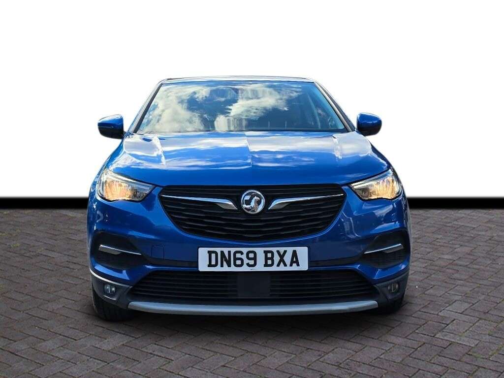 A 2019 VAUXHALL GRANDLAND X 1.5 Turbo D BlueInjection Tech Line Nav SUV 5dr Diesel Manual Euro 6 (s/s) A 2019 VAUXHALL GRANDLAND X 1.5 Turbo D BlueInjection Tech Line Nav SUV 5dr Diesel Manual Euro 6 (s/s)