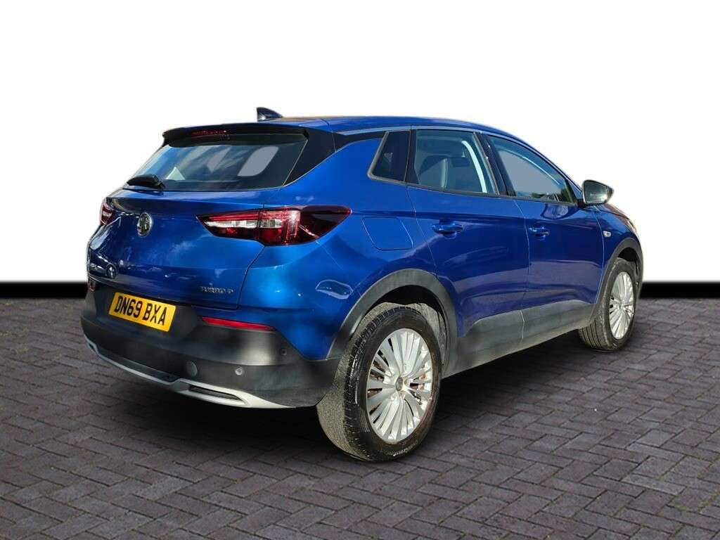A 2019 VAUXHALL GRANDLAND X 1.5 Turbo D BlueInjection Tech Line Nav SUV 5dr Diesel Manual Euro 6 (s/s) A 2019 VAUXHALL GRANDLAND X 1.5 Turbo D BlueInjection Tech Line Nav SUV 5dr Diesel Manual Euro 6 (s/s)
