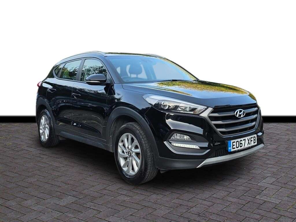 A 2017 HYUNDAI TUCSON 1.7 CRDi Blue Drive SE SUV 5dr Diesel Manual Euro 6 (s/s) (116 ps) 6 M warr A 2017 HYUNDAI TUCSON 1.7 CRDi Blue Drive SE SUV 5dr Diesel Manual Euro 6 (s/s) (116 ps) 6 M warr