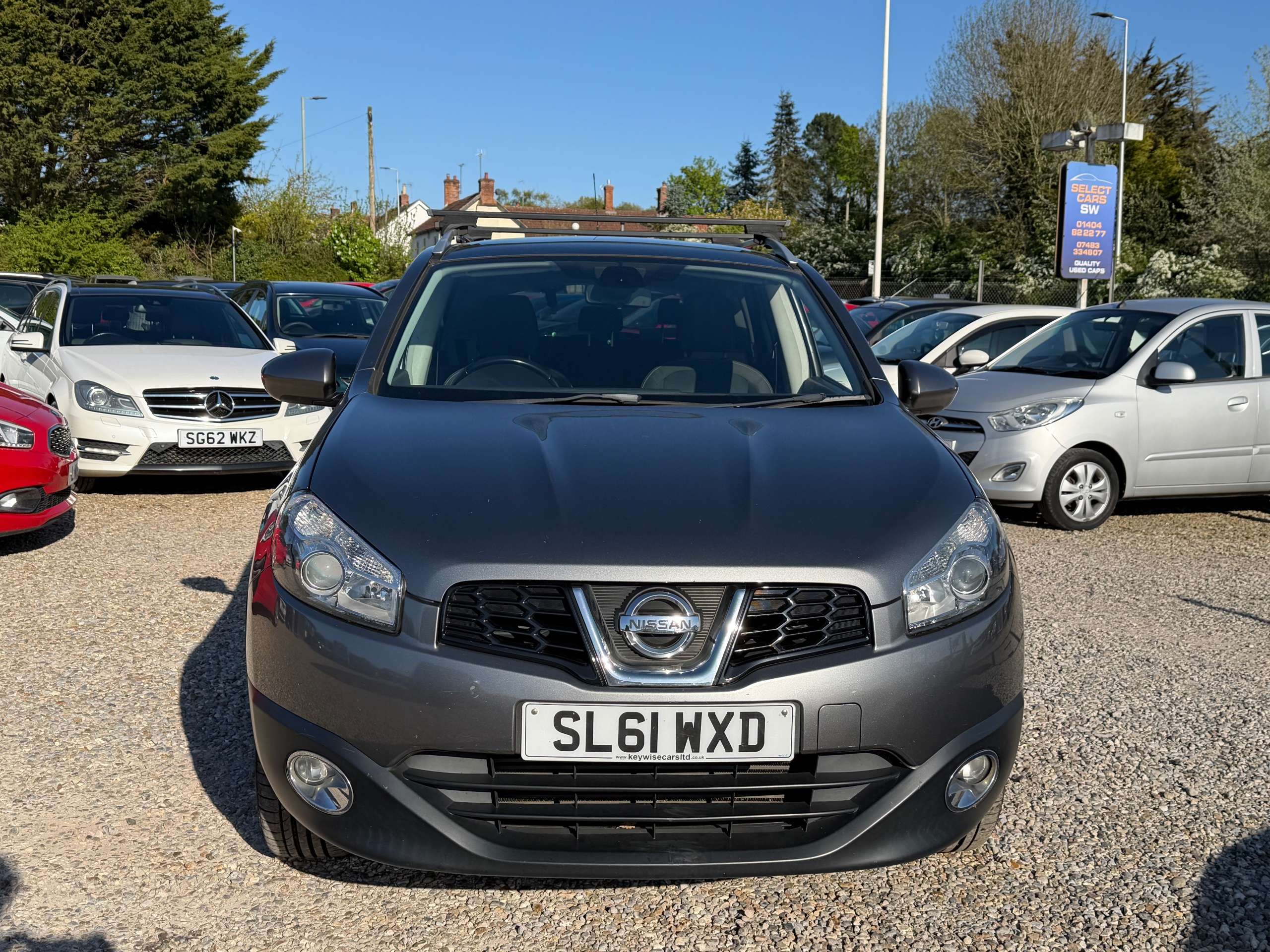 A 2011 NISSAN QASHQAI 1.5 dCi n-tec SUV 5dr Diesel Manual 2WD Euro 5 (110 ps) A 2011 NISSAN QASHQAI 1.5 dCi n-tec SUV 5dr Diesel Manual 2WD Euro 5 (110 ps)