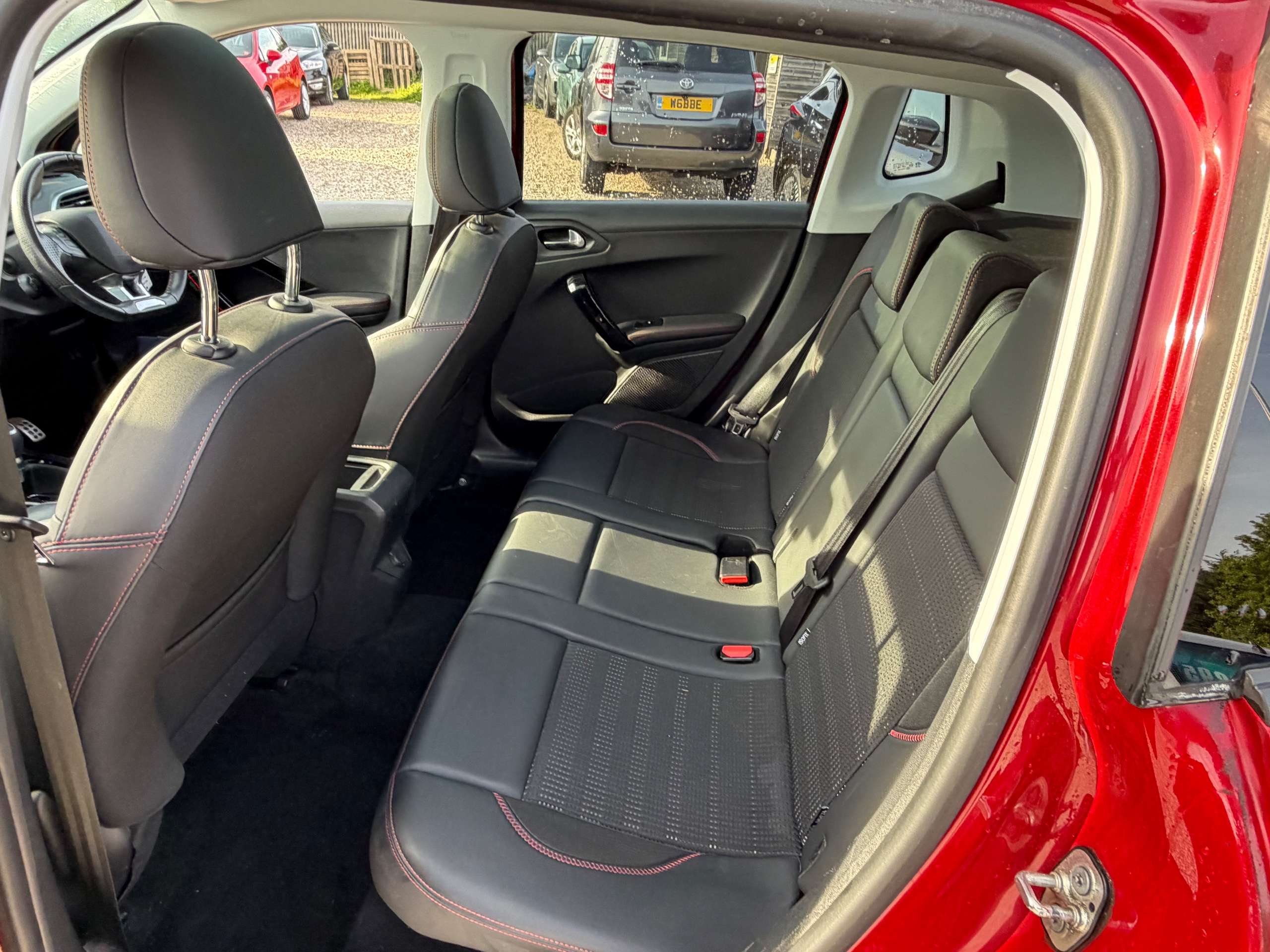 2019 PEUGEOT 2008 2019 PEUGEOT 2008
