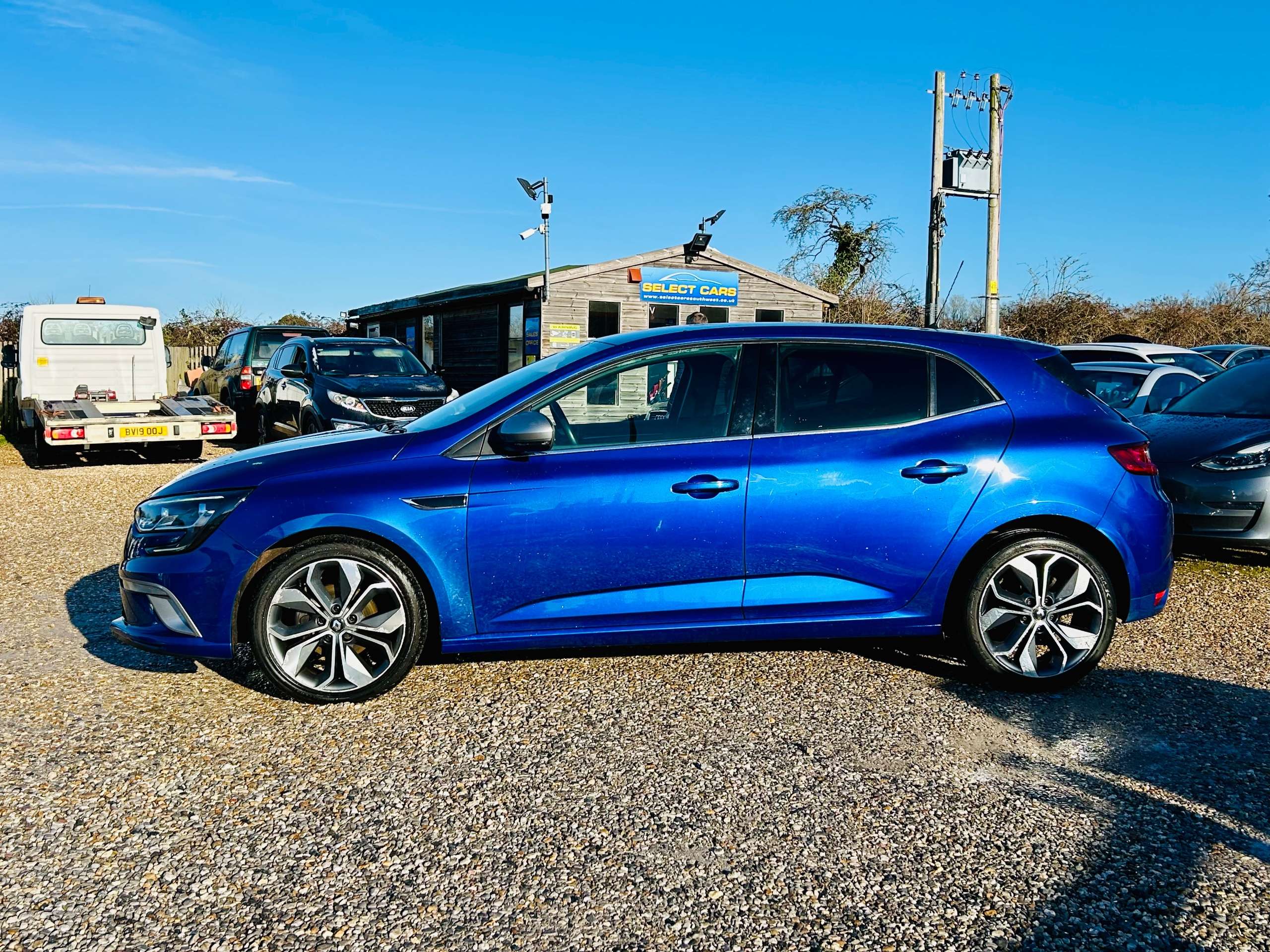 2019 RENAULT MEGANE 2019 RENAULT MEGANE