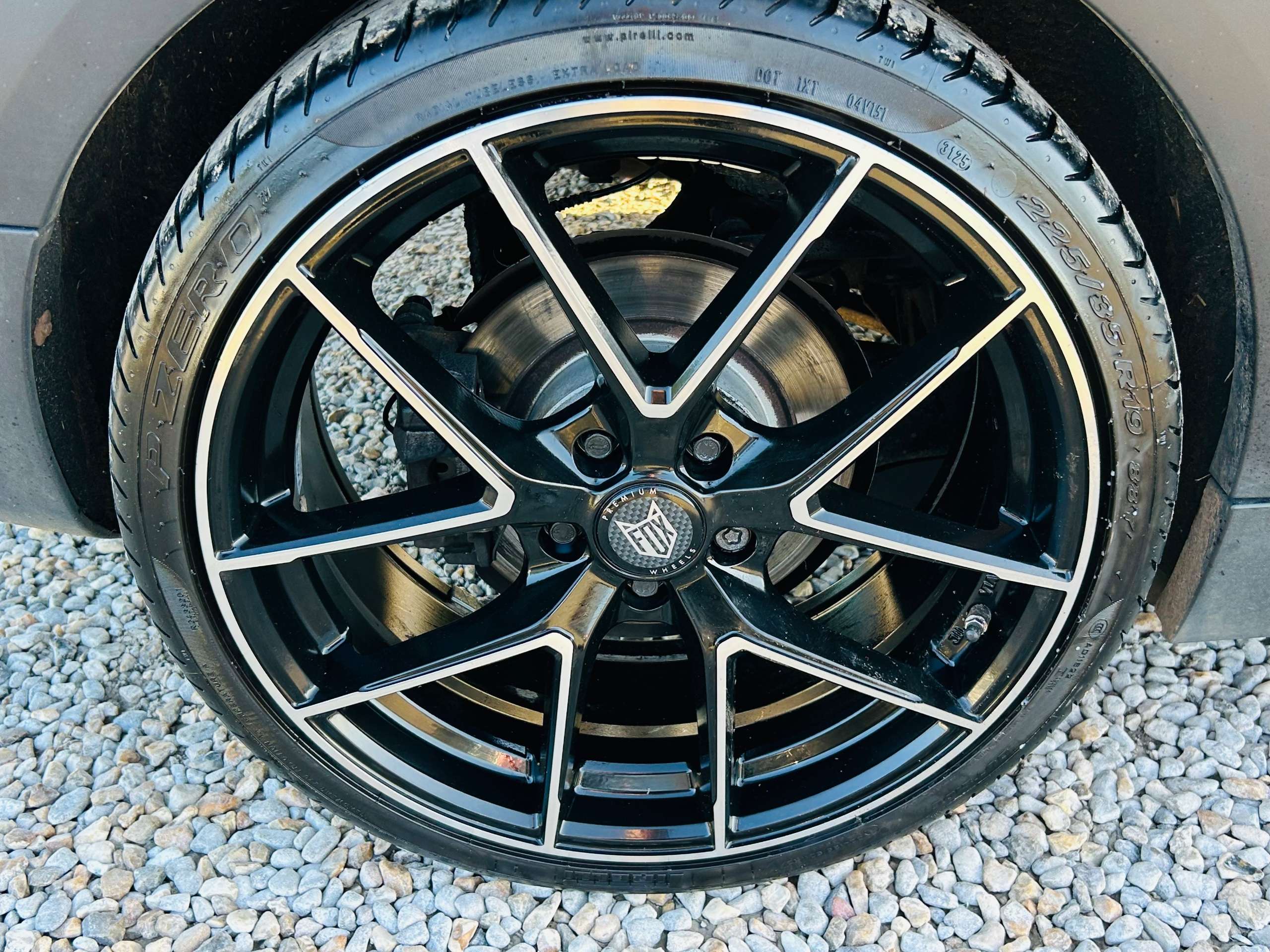 A 2016 MINI CLUBMAN 2.0 Cooper S Estate 6dr Petrol Manual Euro 6 (s/s) (192 ps) A 2016 MINI CLUBMAN 2.0 Cooper S Estate 6dr Petrol Manual Euro 6 (s/s) (192 ps)