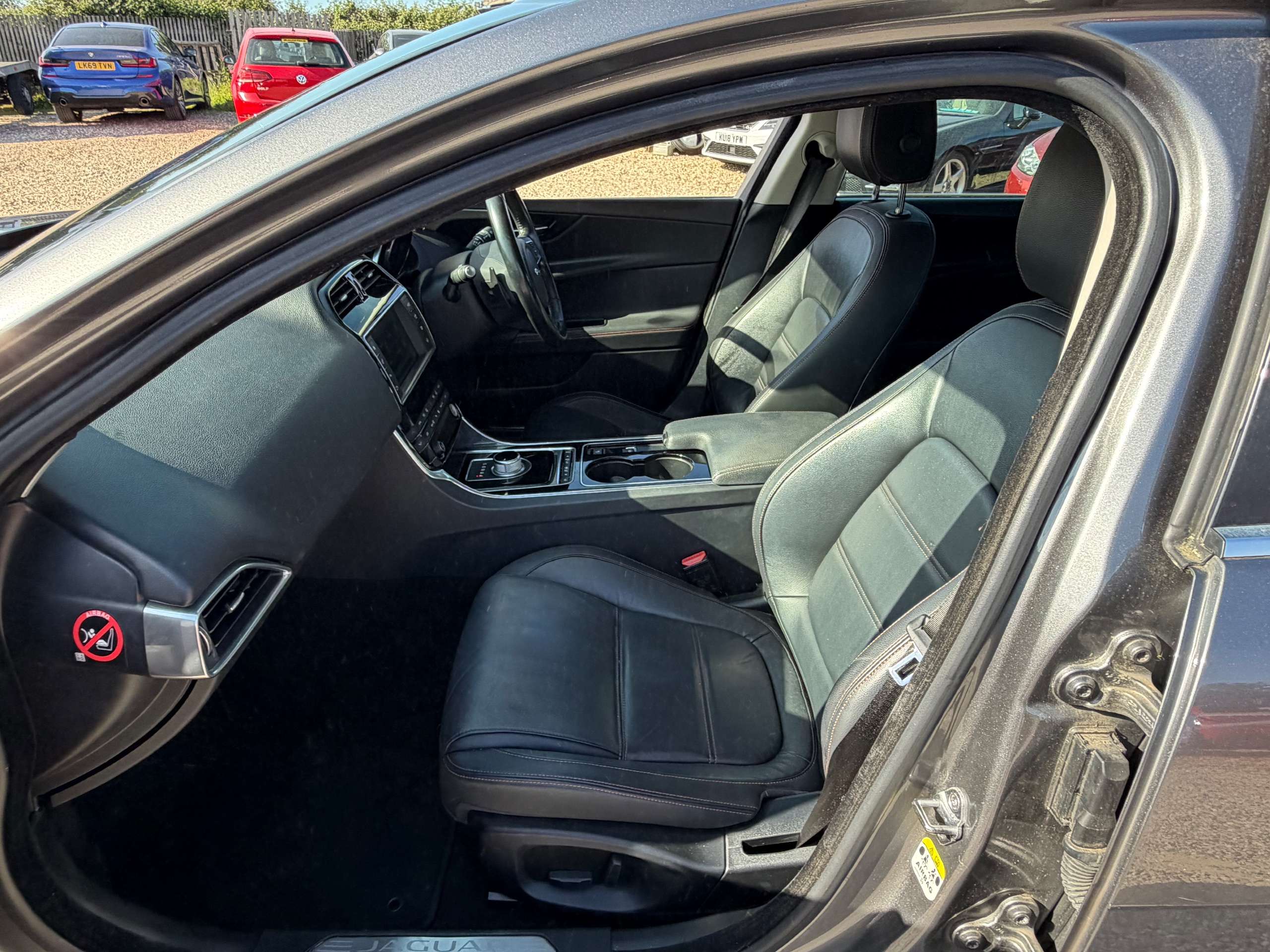 2015 JAGUAR XE 2015 JAGUAR XE