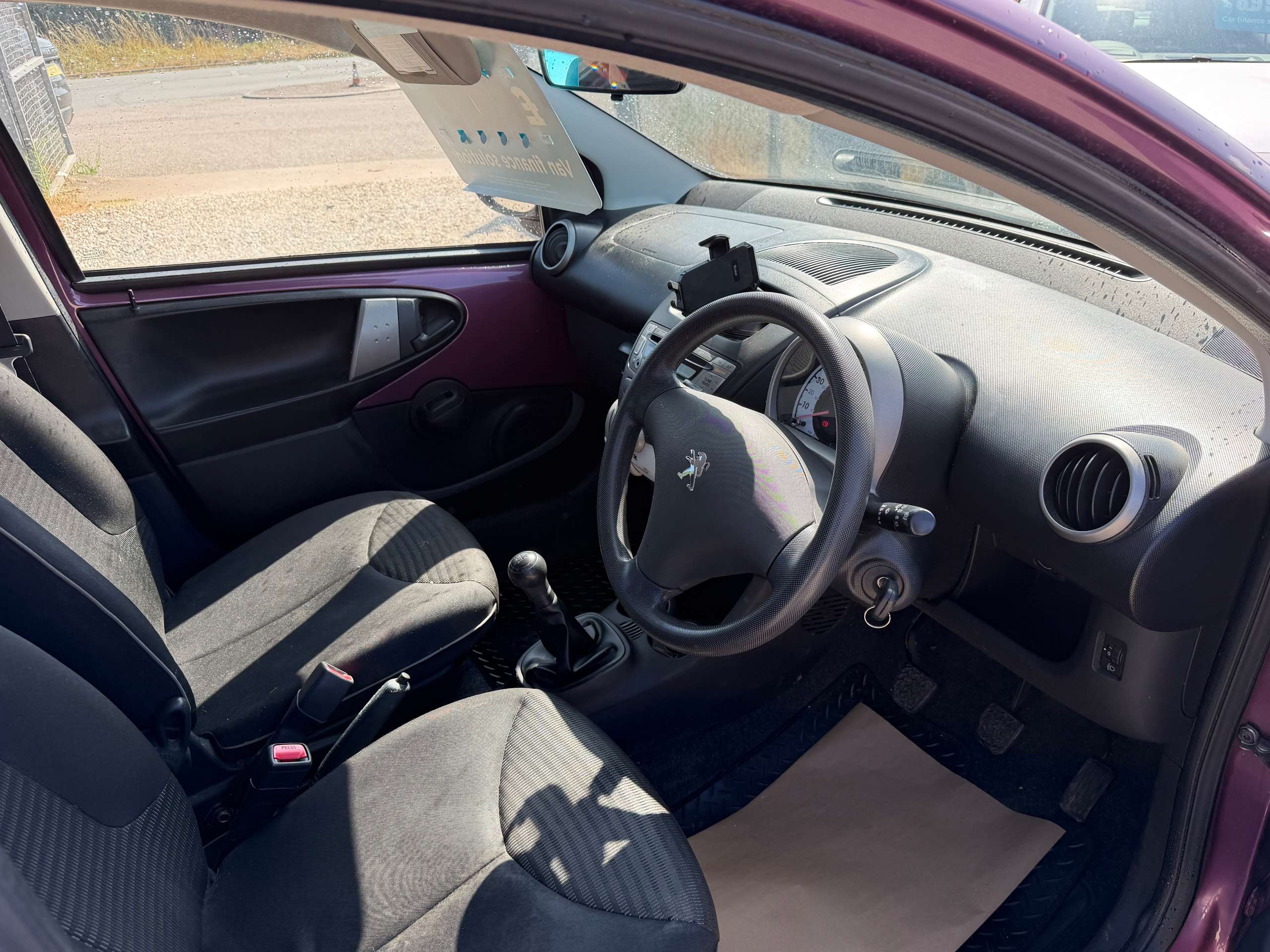 A 2012 PEUGEOT 107 1.0 12V Active Hatchback 5dr Petrol Manual Euro 5 (68 ps) A 2012 PEUGEOT 107 1.0 12V Active Hatchback 5dr Petrol Manual Euro 5 (68 ps)