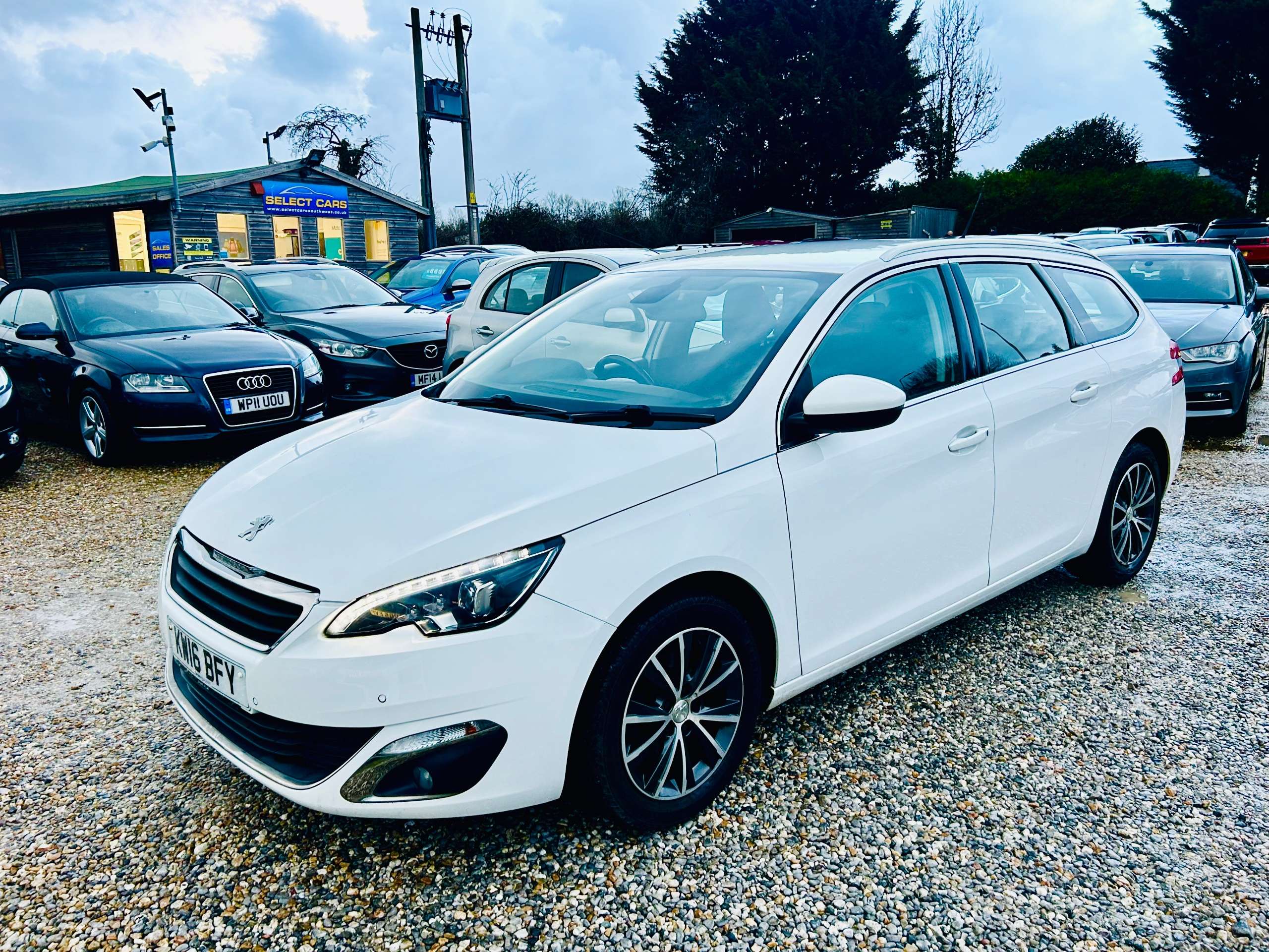 2016 PEUGEOT 308 SW 2016 PEUGEOT 308 SW