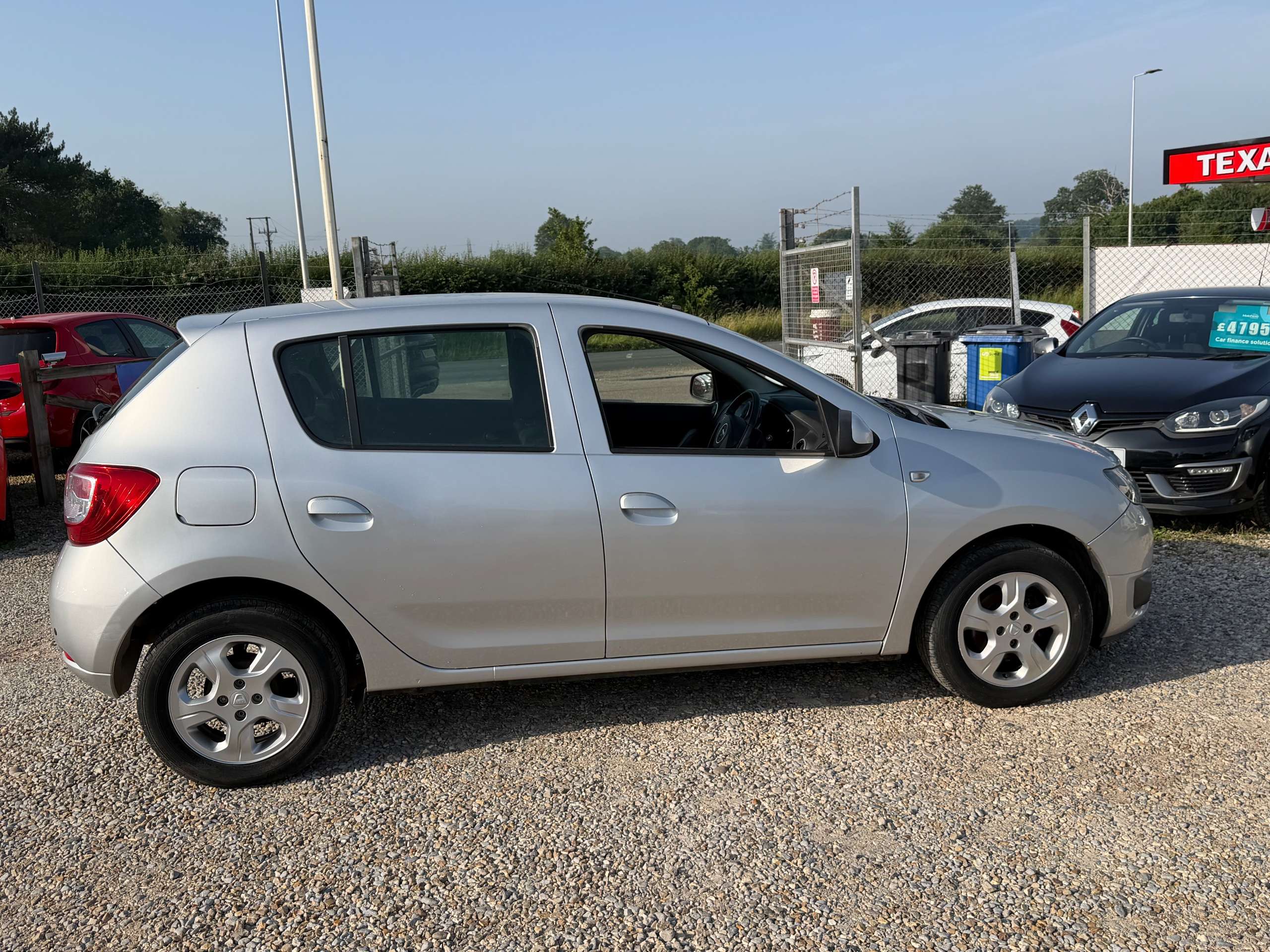 2015 DACIA SANDERO 2015 DACIA SANDERO