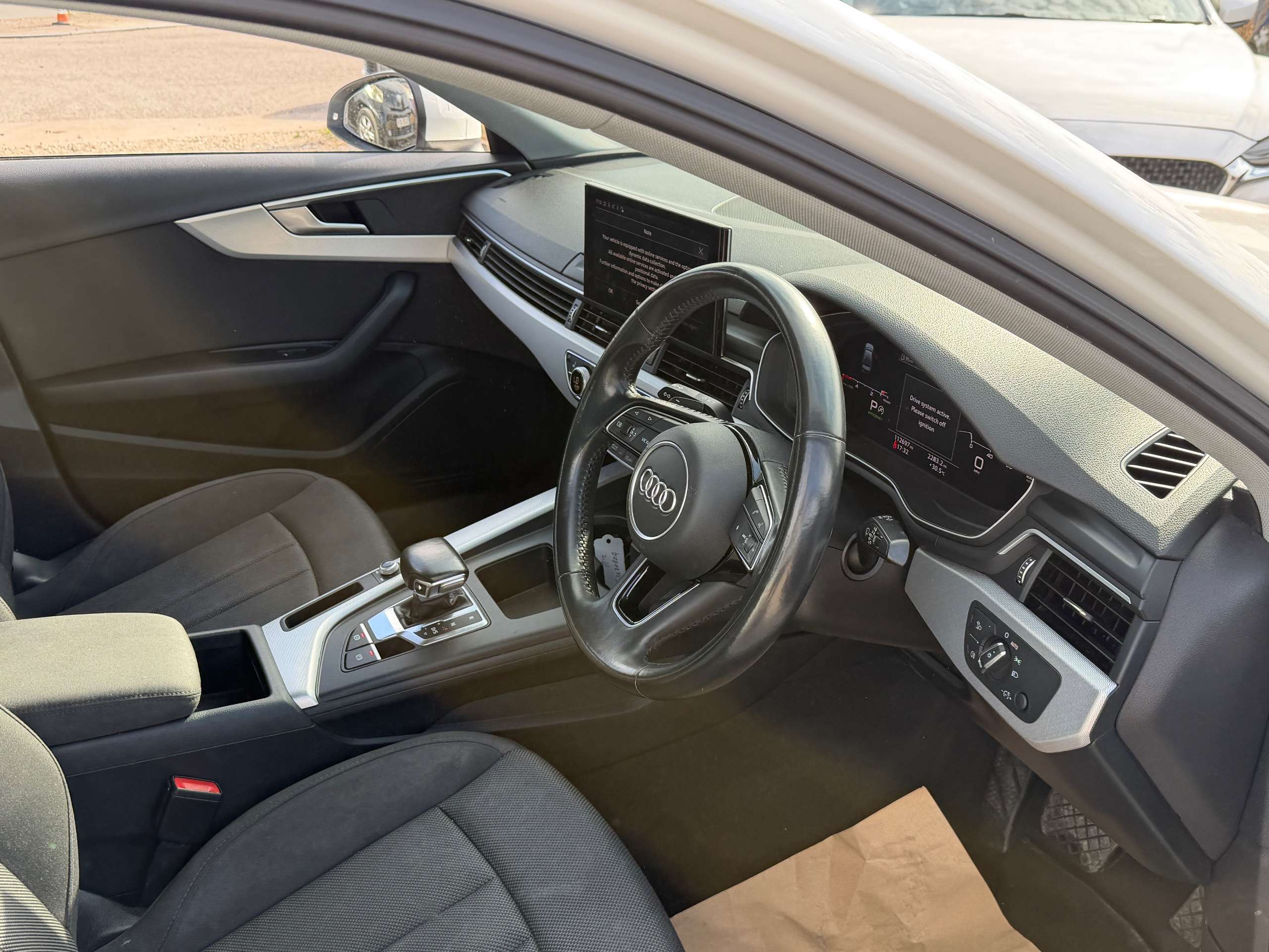A 2020 AUDI A4 2.0 TDI 30 Technik Saloon 4dr Diesel S Tronic Euro 6 (s/s) (136 ps) A 2020 AUDI A4 2.0 TDI 30 Technik Saloon 4dr Diesel S Tronic Euro 6 (s/s) (136 ps)