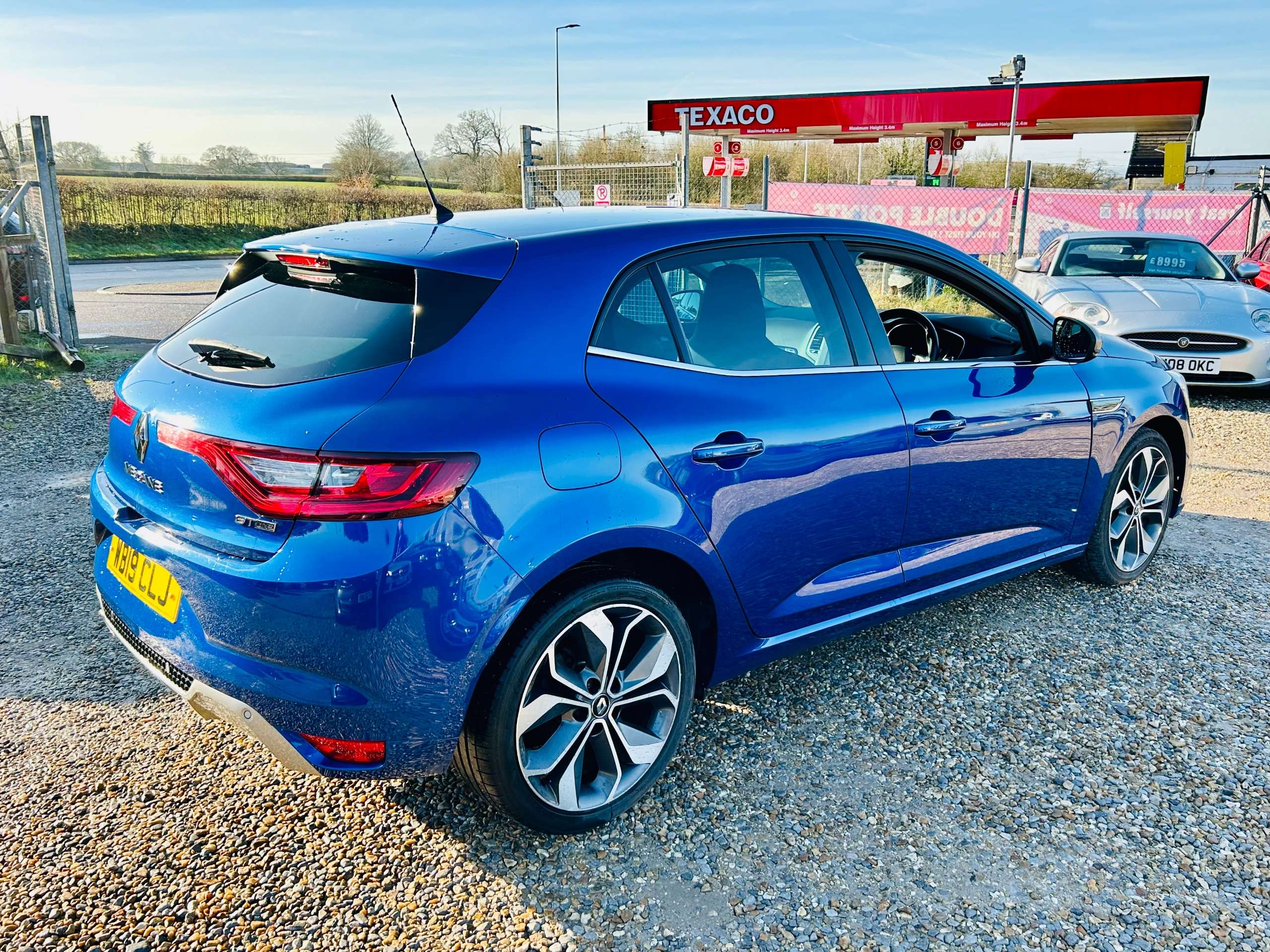 2019 RENAULT MEGANE 2019 RENAULT MEGANE