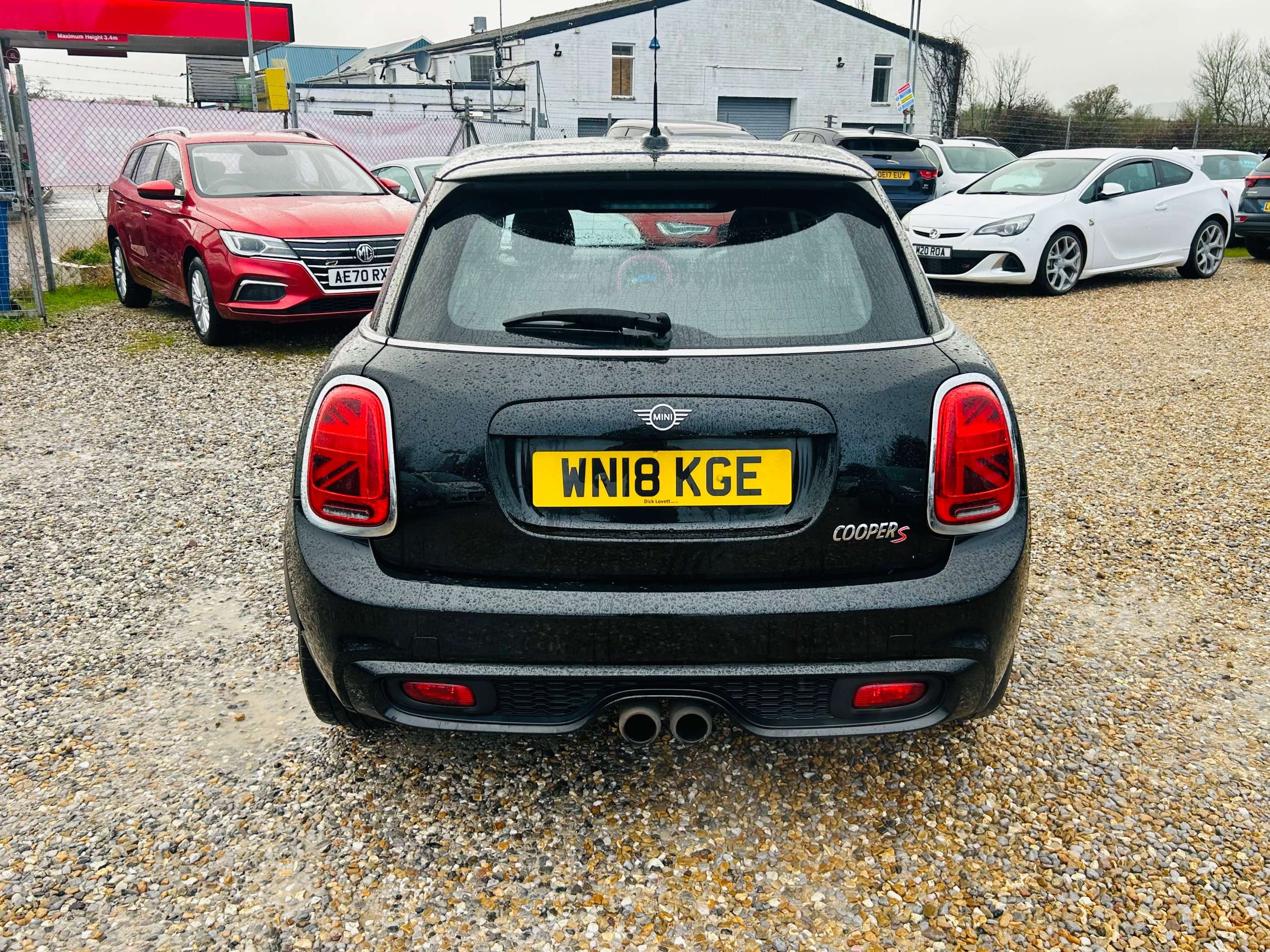 2018 MINI HATCH 2018 MINI HATCH
