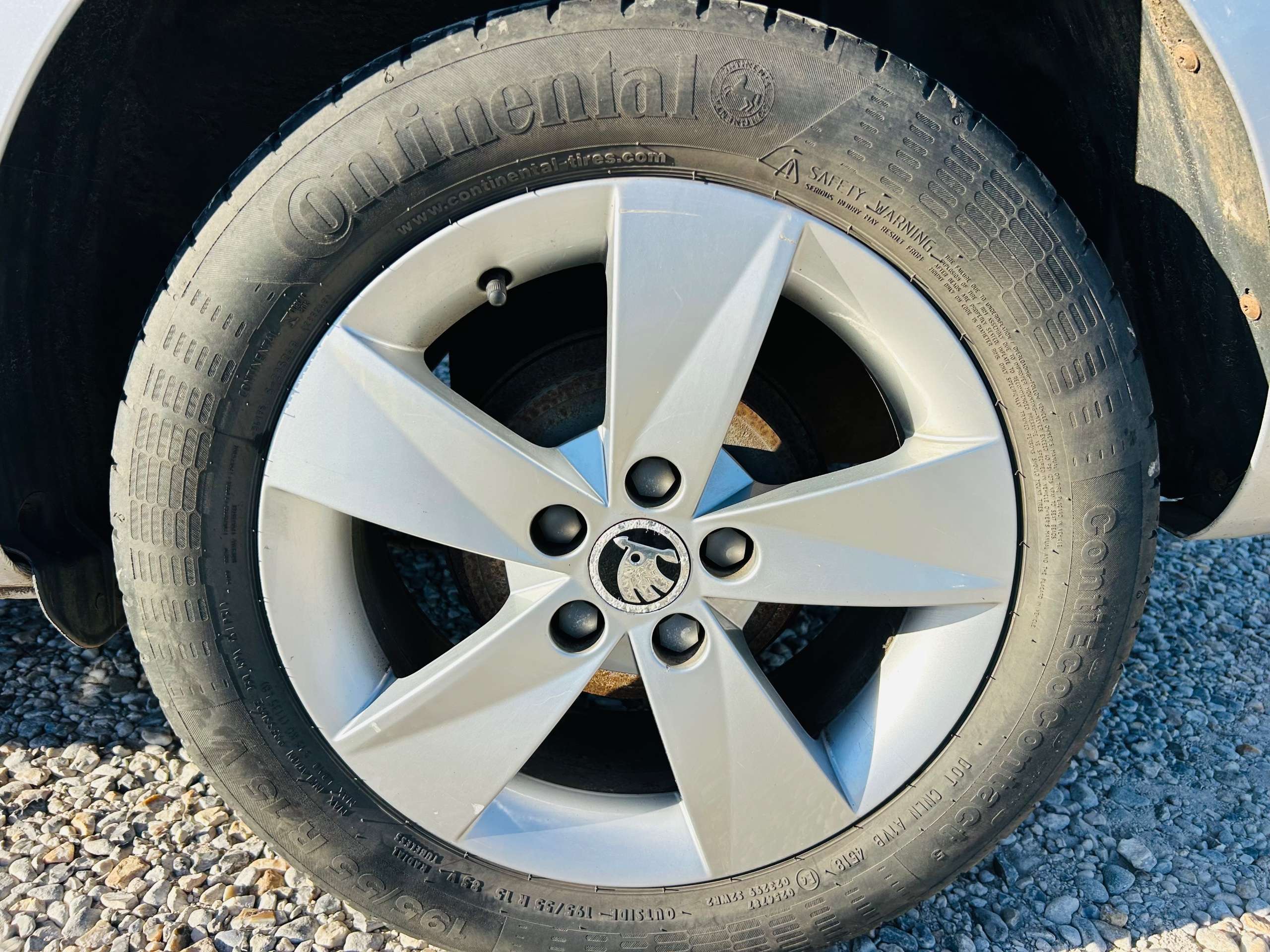 A 2013 SKODA FABIA 1.2 TSI SE Estate 5dr Petrol Manual Euro 5 (86 ps) A 2013 SKODA FABIA 1.2 TSI SE Estate 5dr Petrol Manual Euro 5 (86 ps)