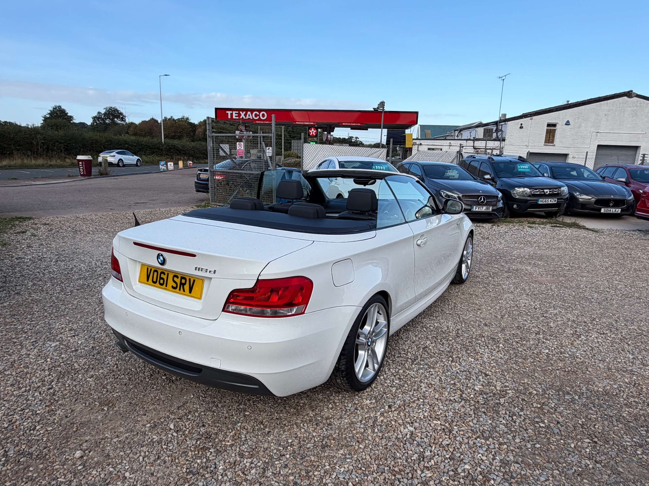 2011 BMW 1 SERIES 2011 BMW 1 SERIES