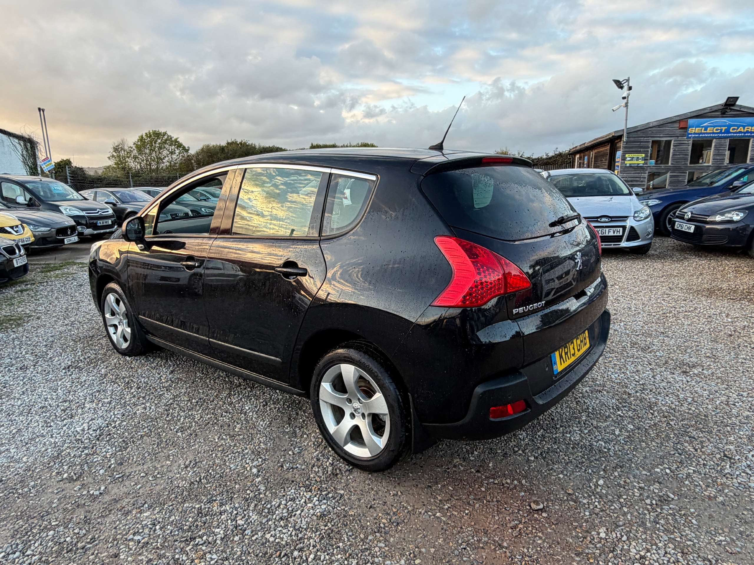 2013 PEUGEOT 3008 2013 PEUGEOT 3008