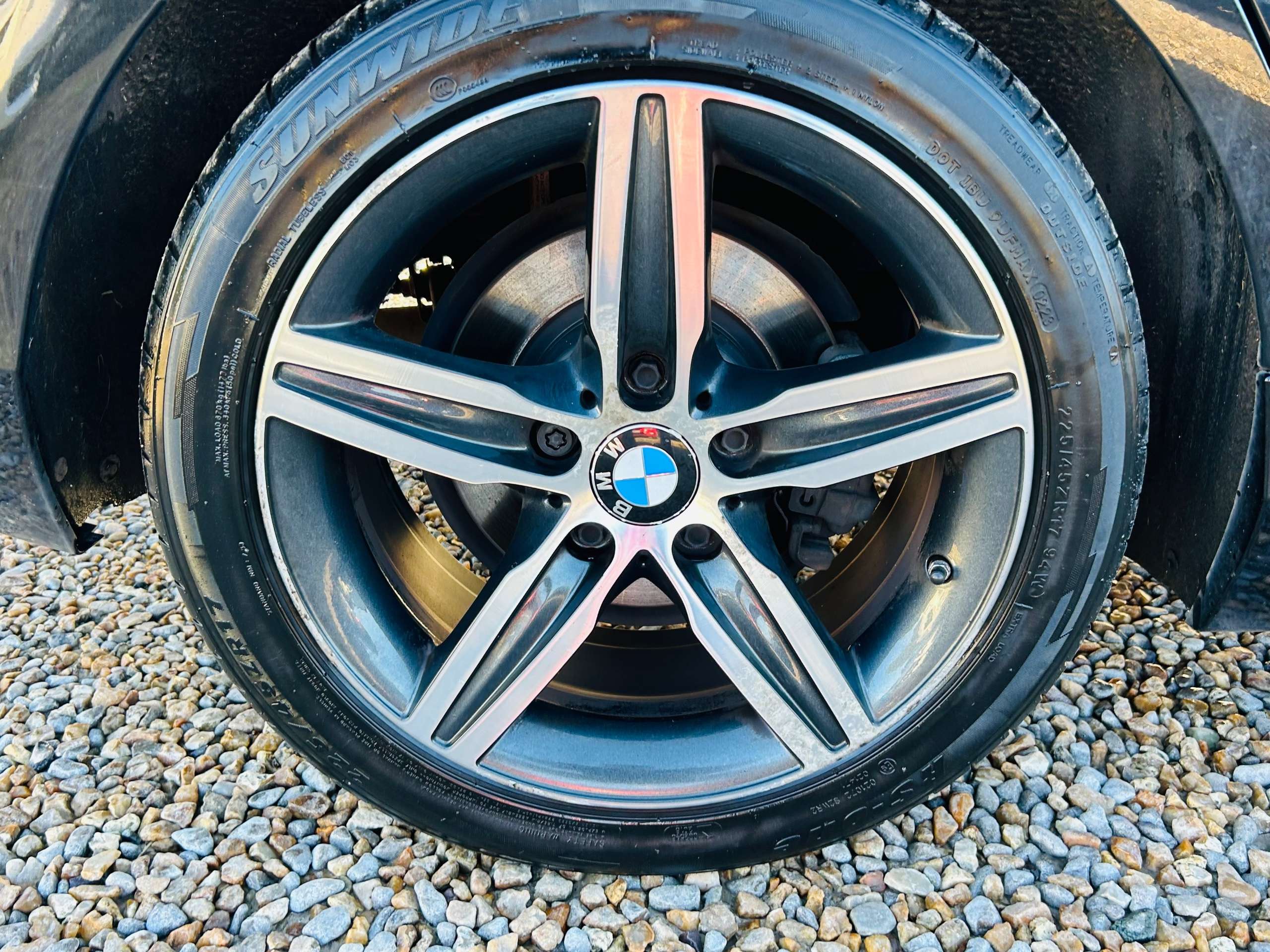 A 2017 BMW 1 SERIES 2.0 118d Sport Hatchback 5dr Diesel Manual Euro 6 (s/s) (150 ps) A 2017 BMW 1 SERIES 2.0 118d Sport Hatchback 5dr Diesel Manual Euro 6 (s/s) (150 ps)