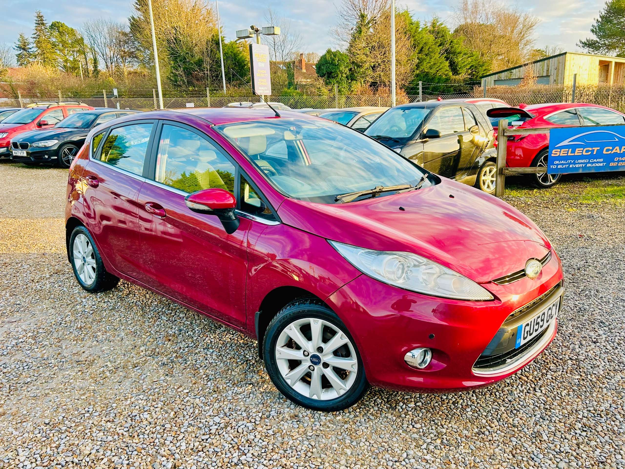 A 2009 FORD FIESTA 1.25 Zetec Hatchback 5dr Petrol Manual (133 g/km, 81 bhp) A 2009 FORD FIESTA 1.25 Zetec Hatchback 5dr Petrol Manual (133 g/km, 81 bhp)