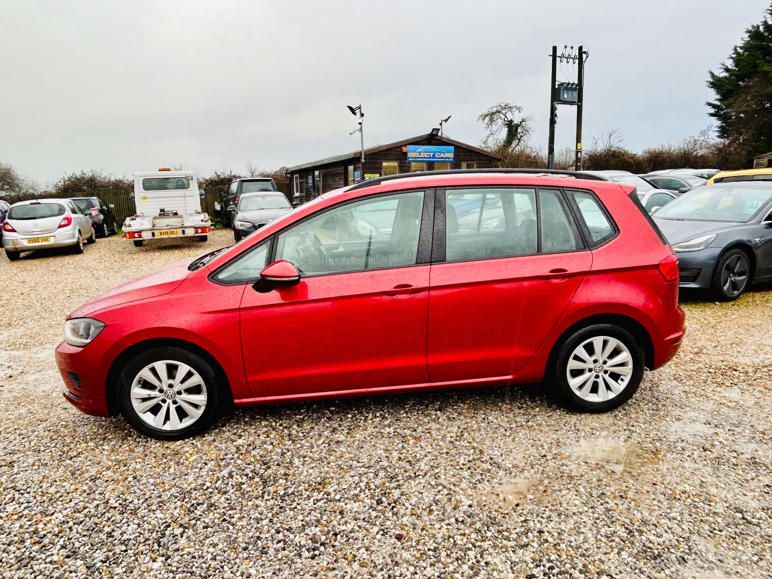 2016 VOLKSWAGEN GOLF SV 2016 VOLKSWAGEN GOLF SV
