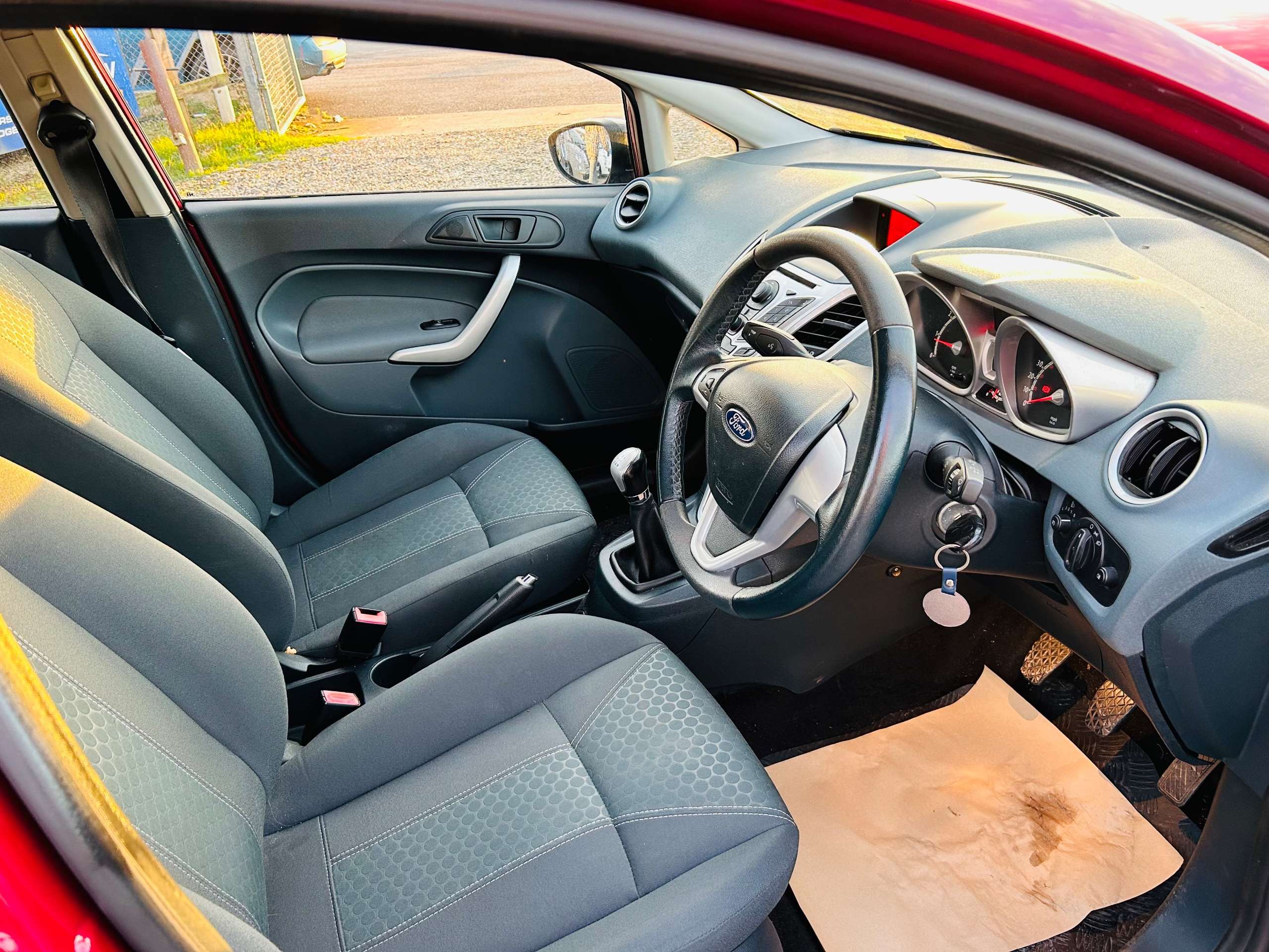 A 2009 FORD FIESTA 1.25 Zetec Hatchback 5dr Petrol Manual (133 g/km, 81 bhp) A 2009 FORD FIESTA 1.25 Zetec Hatchback 5dr Petrol Manual (133 g/km, 81 bhp)