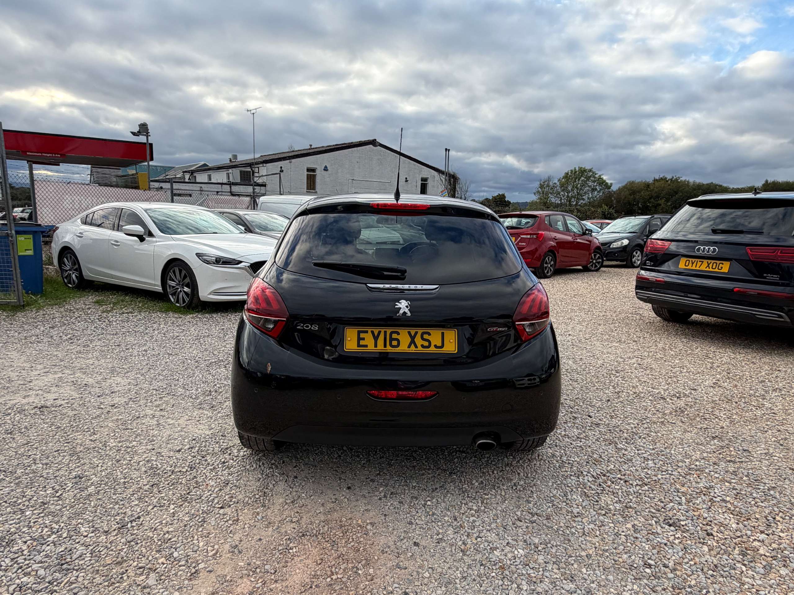 2016 PEUGEOT 208 2016 PEUGEOT 208