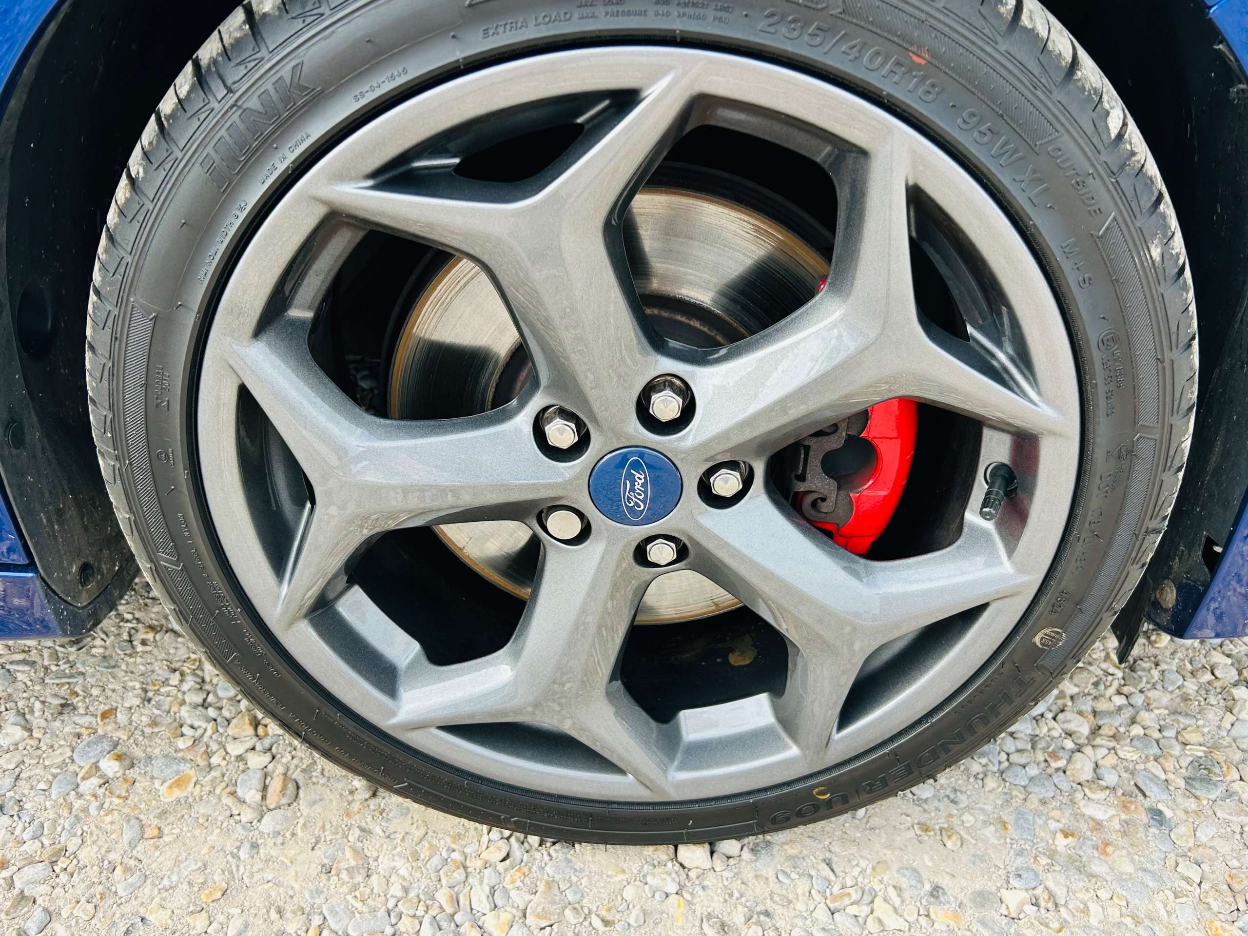 A 2015 FORD FOCUS 2.0 TDCi ST-3 Hatchback 5dr Diesel Manual Euro 6 (s/s) (185 ps) A 2015 FORD FOCUS 2.0 TDCi ST-3 Hatchback 5dr Diesel Manual Euro 6 (s/s) (185 ps)