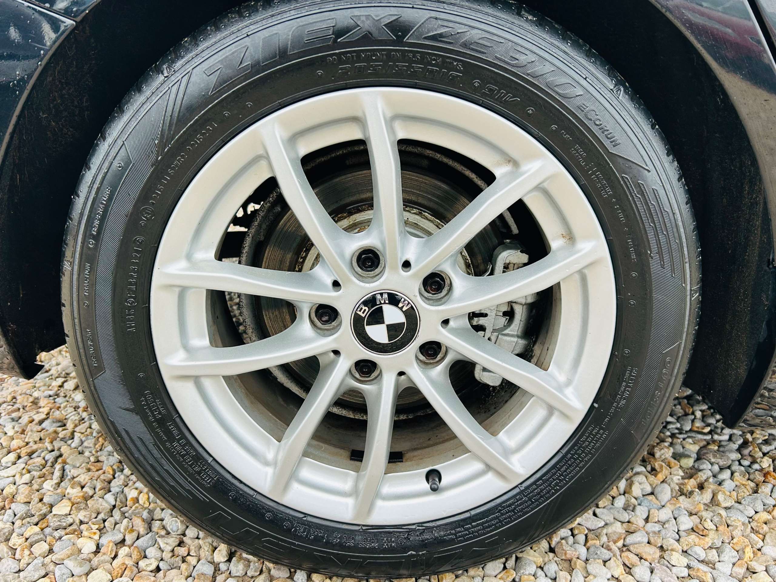 A 2012 BMW 1 SERIES 2.0 118d SE Hatchback 5dr Diesel Manual Euro 5 (s/s) (143 ps) A 2012 BMW 1 SERIES 2.0 118d SE Hatchback 5dr Diesel Manual Euro 5 (s/s) (143 ps)