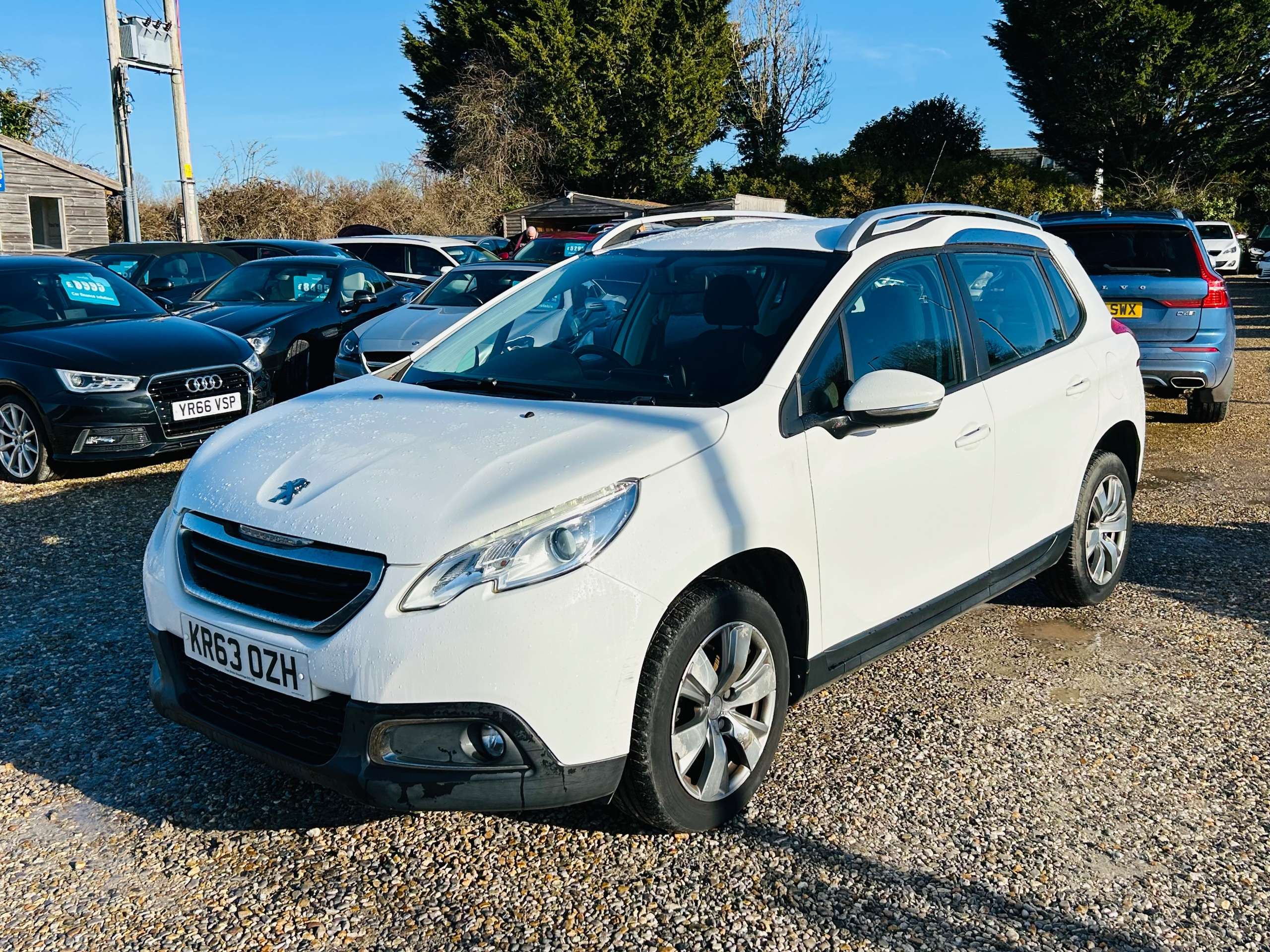 2014 PEUGEOT 2008 2014 PEUGEOT 2008