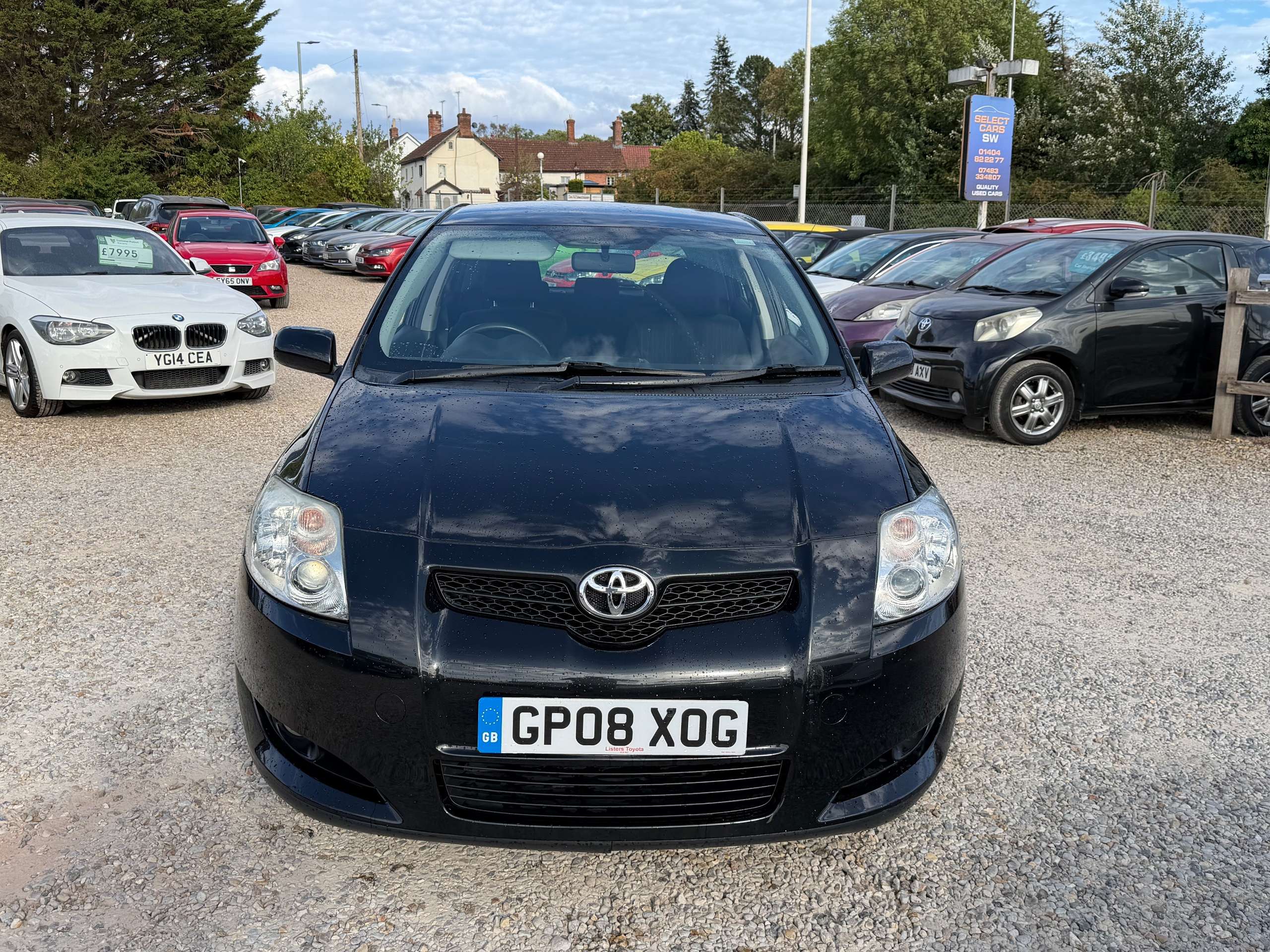 A 2008 TOYOTA AURIS 1.4 VVT-i T3 Hatchback 5dr Petrol Manual (163 g/km, 97 bhp) A 2008 TOYOTA AURIS 1.4 VVT-i T3 Hatchback 5dr Petrol Manual (163 g/km, 97 bhp)